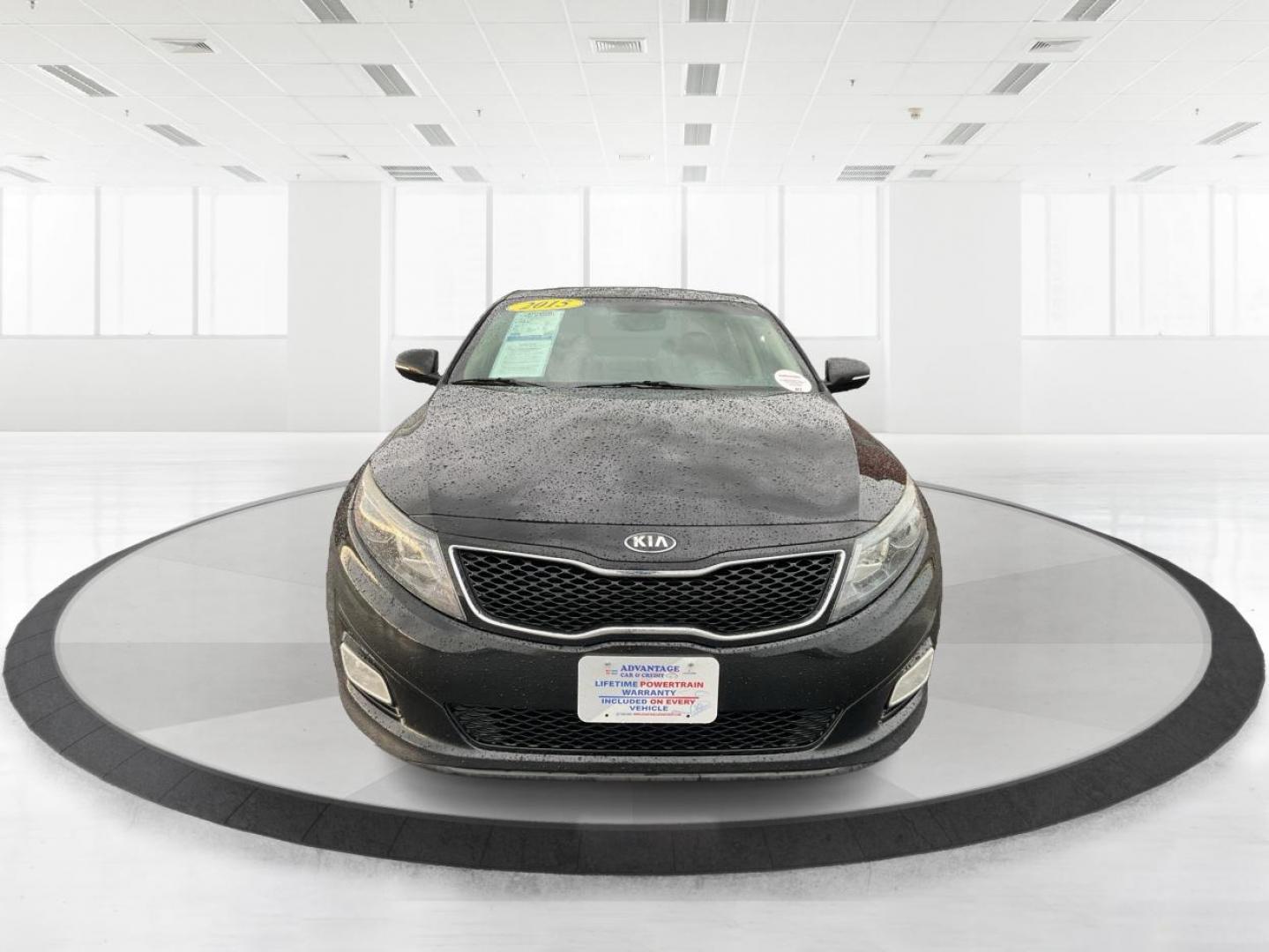 2015 Kia Optima EX (5XXGN4A76FG) with an Theta II 2.4L I-4 gasoline direct injection engine, located at 1099 N County Rd 25A, Troy, OH, 45373, (937) 908-9800, 40.057079, -84.212883 - 2015 Kia Optima EX - Photo#7