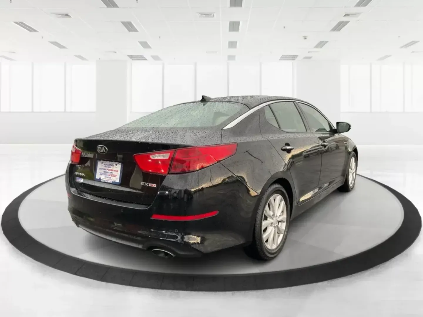 2015 Kia Optima EX (5XXGN4A76FG) with an Theta II 2.4L I-4 gasoline direct injection engine, located at 1099 N County Rd 25A, Troy, OH, 45373, (937) 908-9800, 40.057079, -84.212883 - 2015 Kia Optima EX - Photo#2