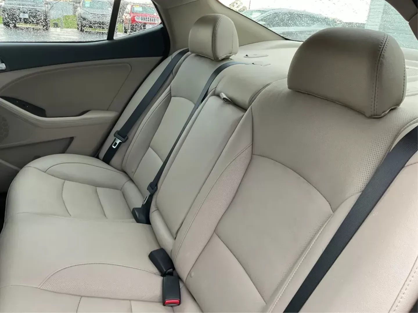 2015 Kia Optima EX (5XXGN4A76FG) with an Theta II 2.4L I-4 gasoline direct injection engine, located at 1099 N County Rd 25A, Troy, OH, 45373, (937) 908-9800, 40.057079, -84.212883 - 2015 Kia Optima EX - Photo#9