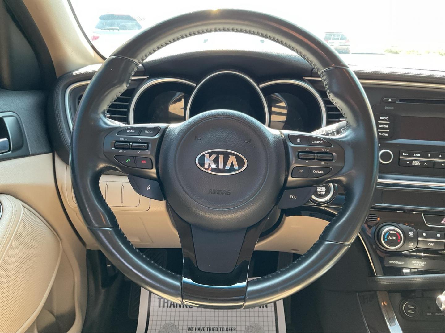 2015 Kia Optima EX (5XXGN4A72FG) with an Theta II 2.4L I-4 gasoline direct injection engine, located at 1951 S Dayton Lakeview Rd., New Carlisle, OH, 45344, (937) 908-9800, 39.890999, -84.050255 - 2015 Kia Optima EX - Photo#15