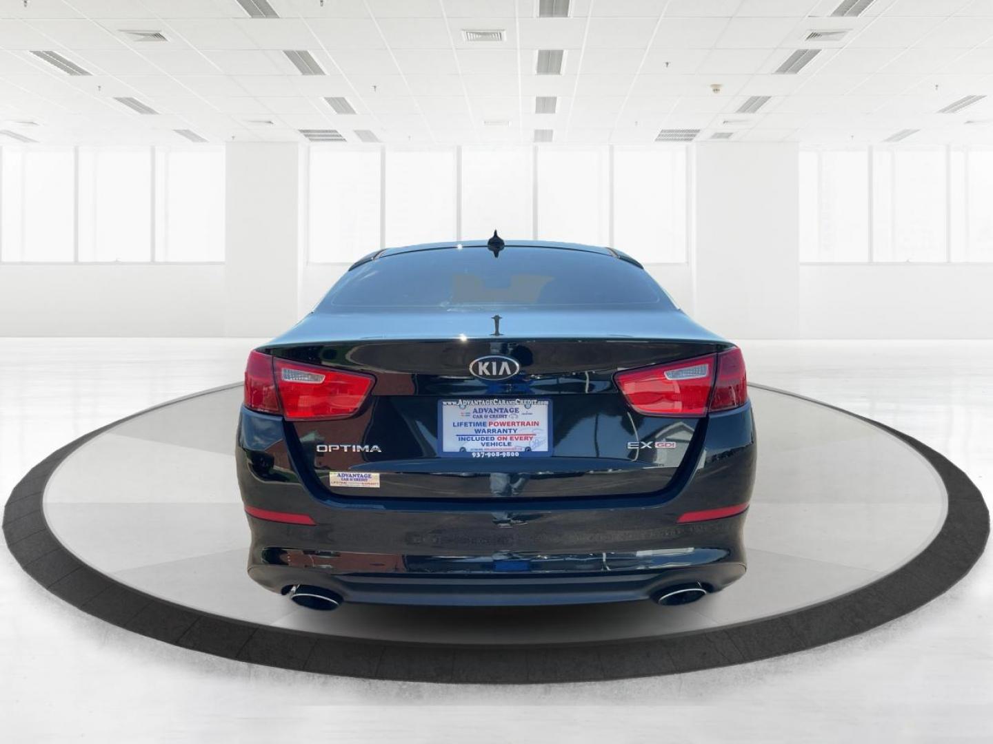 2015 Kia Optima EX (5XXGN4A72FG) with an Theta II 2.4L I-4 gasoline direct injection engine, located at 1951 S Dayton Lakeview Rd., New Carlisle, OH, 45344, (937) 908-9800, 39.890999, -84.050255 - 2015 Kia Optima EX - Photo#3