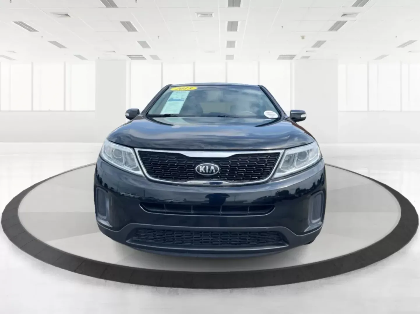 2015 Kia Sorento LX (5XYKT3A60FG) with an 2.4L I-4 gasoline direct injection engine, located at 880 E. National Road, Vandalia, OH, 45377, (937) 908-9800, 39.891918, -84.183594 - ### Discover Adventure with the 2015 Kia Sorento LX - Your Perfect Family SUV!<br /> <br /> Are you seeking the ideal vehicle for weekend getaways or daily commutes? Look no further! The 2015 Kia Sorento LX is the perfect SUV for growing families and adventure-seekers alike. With its spacious interi - Photo#7