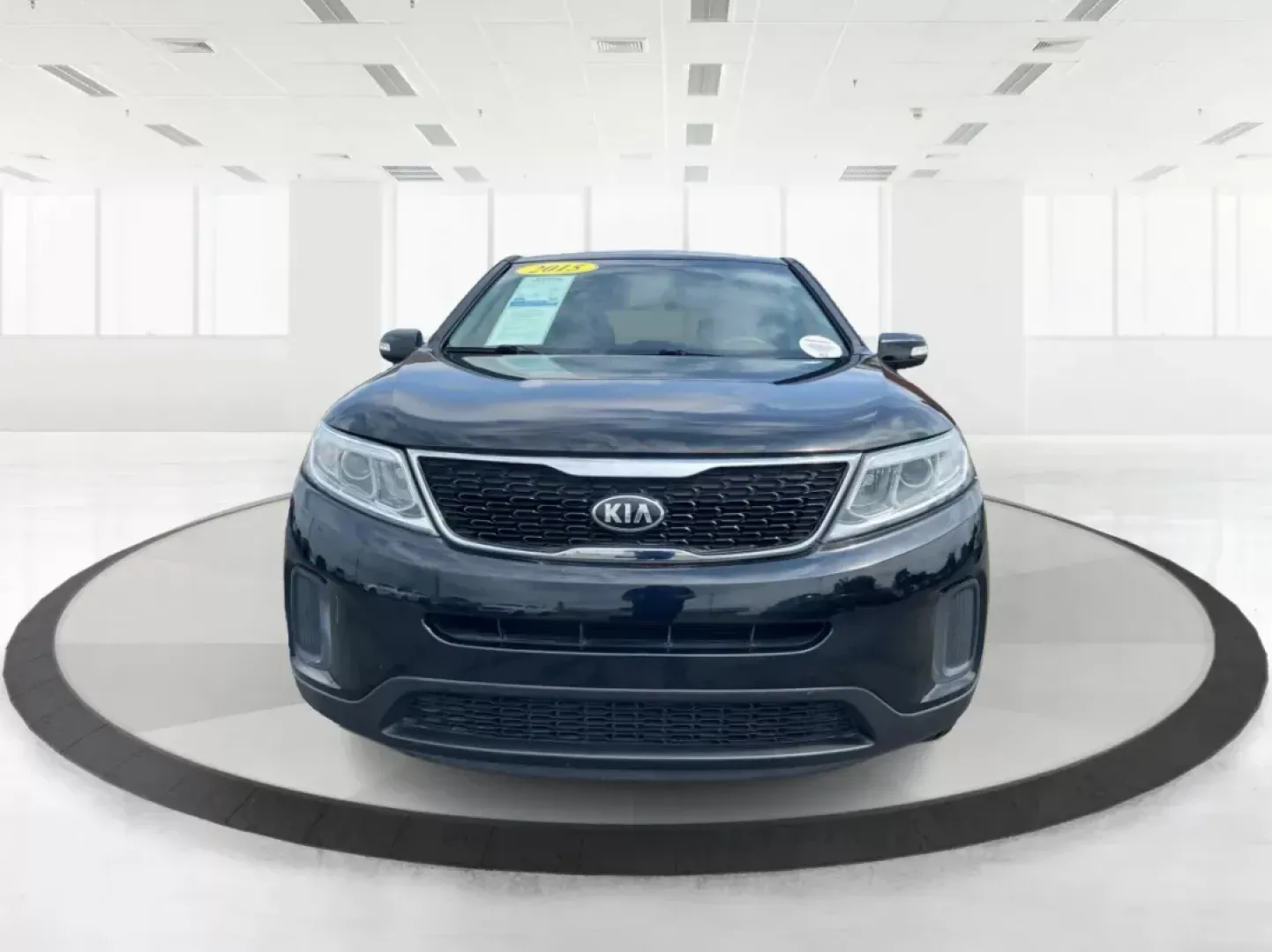 2015 Kia Sorento LX (5XYKT3A60FG) with an 2.4L I-4 gasoline direct injection engine, located at 880 E. National Road, Vandalia, OH, 45377, (937) 908-9800, 39.891918, -84.183594 - ### Discover Adventure with the 2015 Kia Sorento LX - Your Perfect Family SUV!<br /> <br /> Are you seeking the ideal vehicle for weekend getaways or daily commutes? Look no further! The 2015 Kia Sorento LX is the perfect SUV for growing families and adventure-seekers alike. With its spacious interi - Photo#6