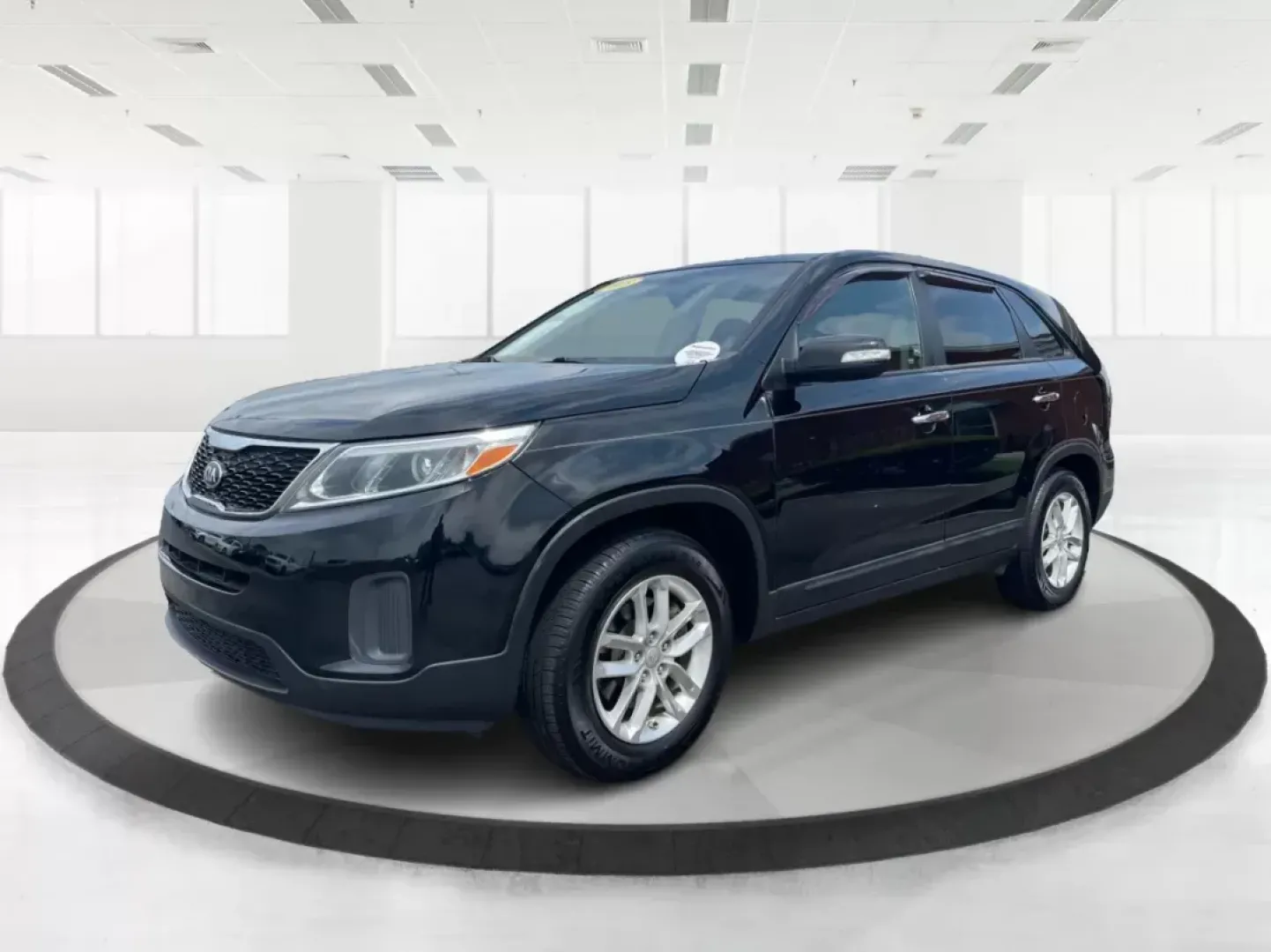 2015 Kia Sorento LX (5XYKT3A60FG) with an 2.4L I-4 gasoline direct injection engine, located at 880 E. National Road, Vandalia, OH, 45377, (937) 908-9800, 39.891918, -84.183594 - ### Discover Adventure with the 2015 Kia Sorento LX - Your Perfect Family SUV!<br /> <br /> Are you seeking the ideal vehicle for weekend getaways or daily commutes? Look no further! The 2015 Kia Sorento LX is the perfect SUV for growing families and adventure-seekers alike. With its spacious interi - Photo#7