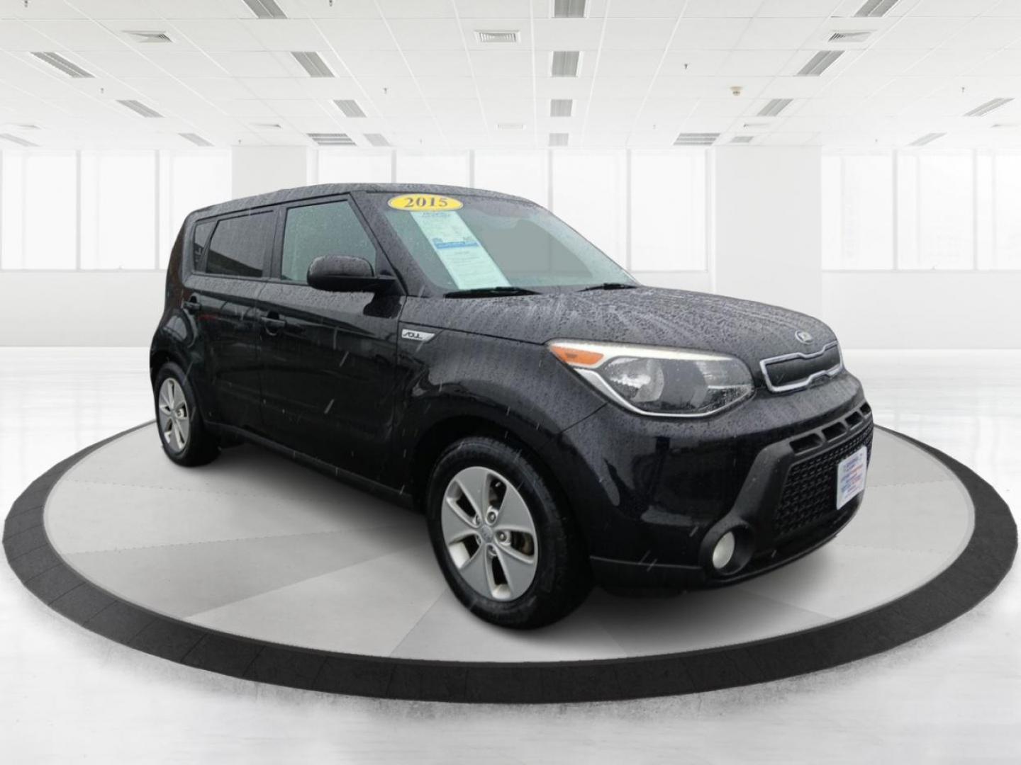 2015 Kia Soul Base (KNDJN2A26F7) with an 1.6L L4 DOHC 16V engine, located at 1184 Kauffman Ave, Fairborn, OH, 45324, (937) 908-9800, 39.807072, -84.030914 - 2015 Kia Soul Base - Photo#0