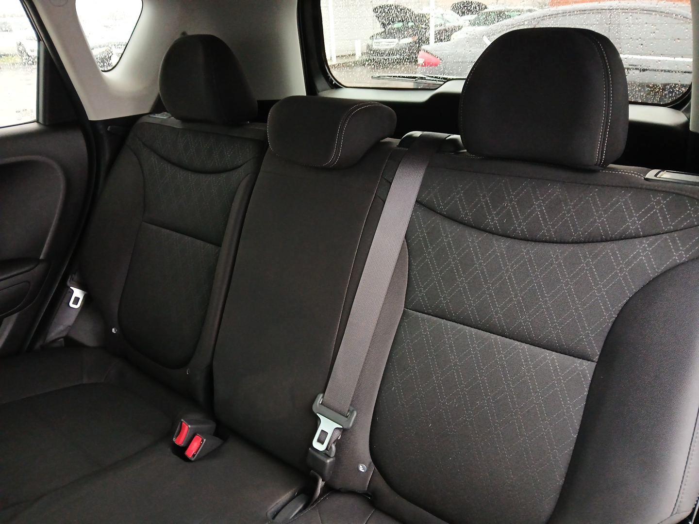 2015 Kia Soul Base (KNDJN2A26F7) with an 1.6L L4 DOHC 16V engine, located at 1184 Kauffman Ave, Fairborn, OH, 45324, (937) 908-9800, 39.807072, -84.030914 - 2015 Kia Soul Base - Photo#9