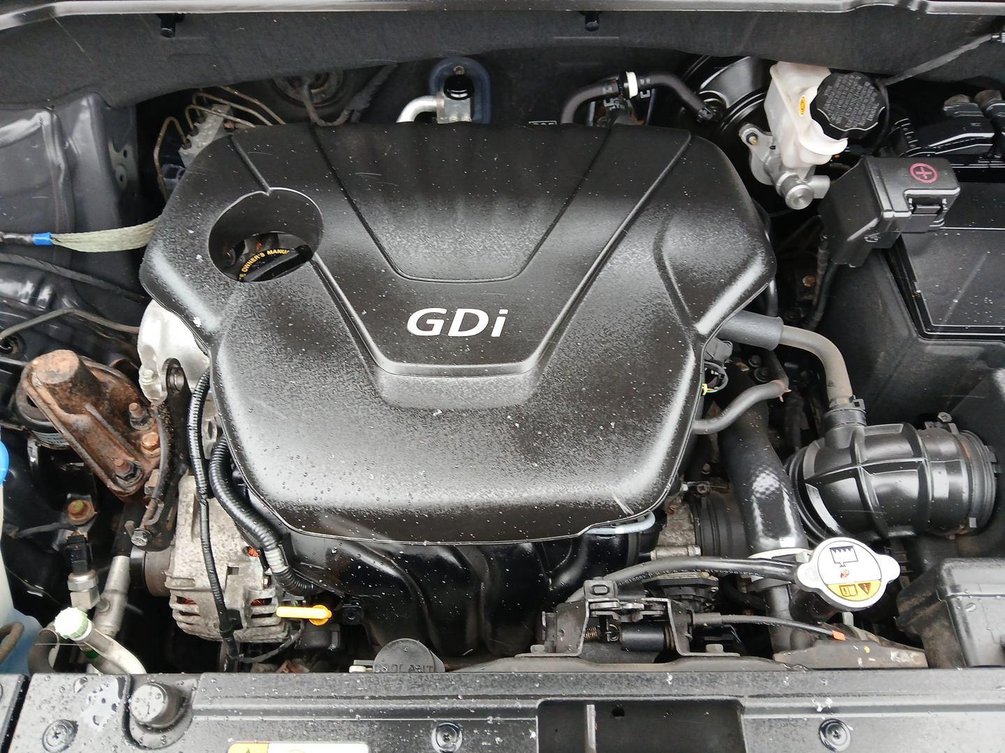 2015 Kia Soul Base (KNDJN2A26F7) with an 1.6L L4 DOHC 16V engine, located at 1184 Kauffman Ave, Fairborn, OH, 45324, (937) 908-9800, 39.807072, -84.030914 - 2015 Kia Soul Base - Photo#10