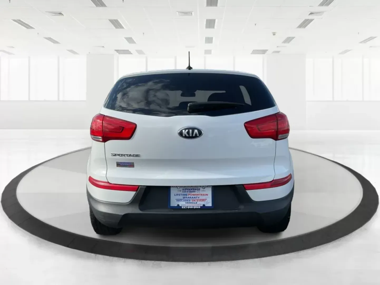2015 Kia Sportage LX (KNDPB3AC1F7) with an Other engine, located at 1951 S Dayton Lakeview Rd., New Carlisle, OH, 45344, (937) 908-9800, 39.890999, -84.050255 - Are you looking for a versatile vehicle that can handle your family's daily adventures while also being budget-friendly? Look no further than this 2015 Kia Sportage LX, now available at Advantage Car and Credit in Fairborn, OH. This stylish crossover SUV is perfect for growing families, weekend geta - Photo#2