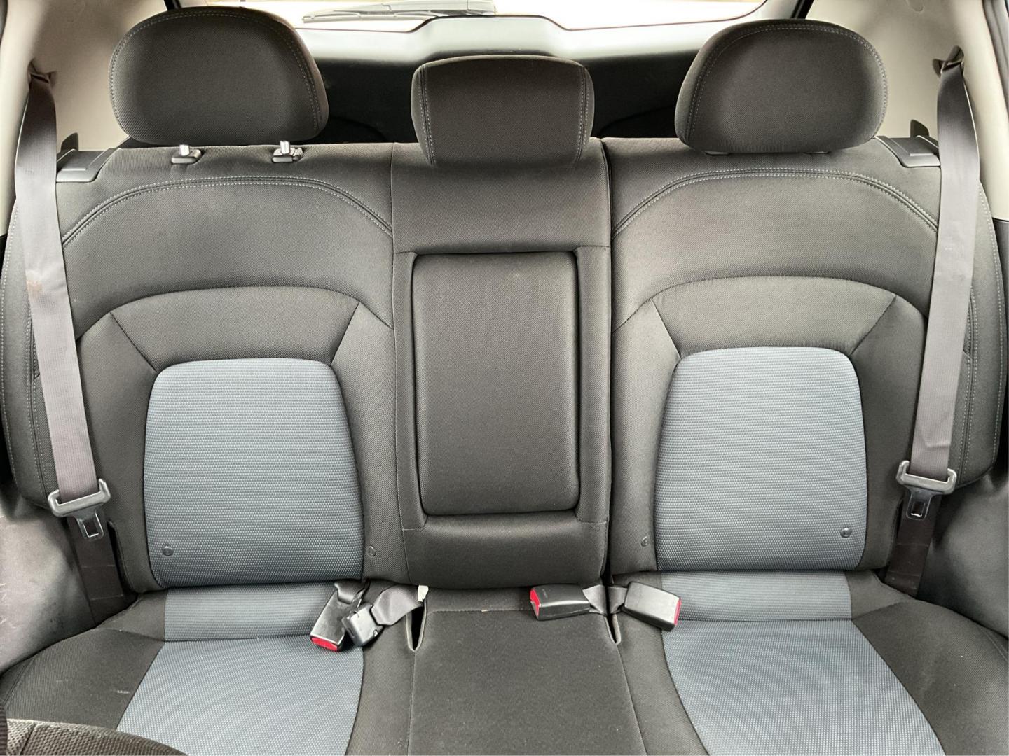 2015 Kia Sportage LX FWD (KNDPB3AC3F7) with an 2.4L V6 DOHC 24V engine, 6-Speed Automatic transmission, located at 1099 N County Rd 25A, Troy, OH, 45373, (937) 908-9800, 40.057079, -84.212883 - 2015 Kia Sportage LX FWD - Photo#13