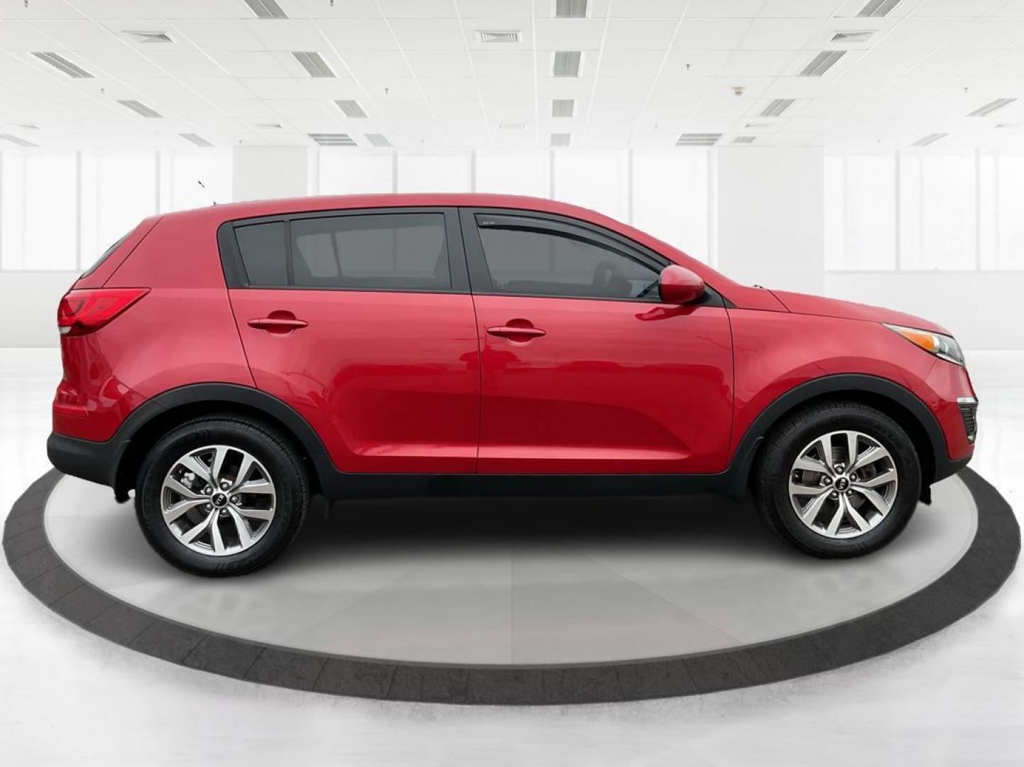 2015 Kia Sportage LX FWD (KNDPB3AC3F7) with an 2.4L V6 DOHC 24V engine, 6-Speed Automatic transmission, located at 1099 N County Rd 25A, Troy, OH, 45373, (937) 908-9800, 40.057079, -84.212883 - 2015 Kia Sportage LX FWD - Photo#1