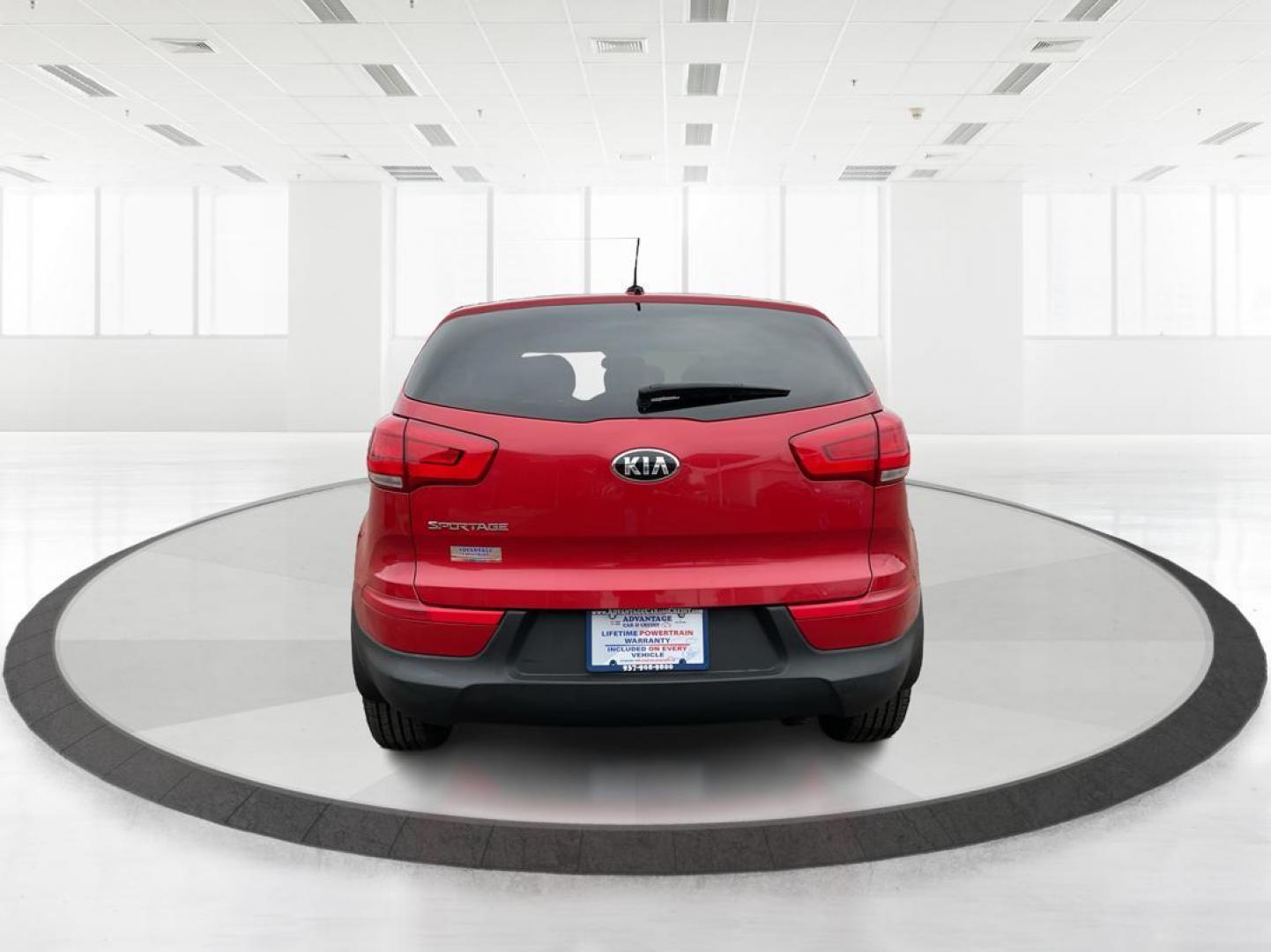 2015 Kia Sportage LX FWD (KNDPB3AC3F7) with an 2.4L V6 DOHC 24V engine, 6-Speed Automatic transmission, located at 1099 N County Rd 25A, Troy, OH, 45373, (937) 908-9800, 40.057079, -84.212883 - 2015 Kia Sportage LX FWD - Photo#3