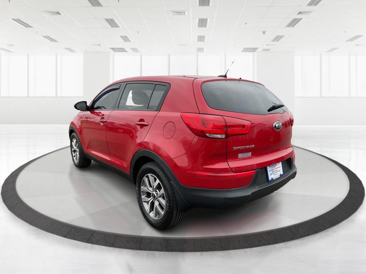 2015 Kia Sportage LX FWD (KNDPB3AC3F7) with an 2.4L V6 DOHC 24V engine, 6-Speed Automatic transmission, located at 1099 N County Rd 25A, Troy, OH, 45373, (937) 908-9800, 40.057079, -84.212883 - 2015 Kia Sportage LX FWD - Photo#4