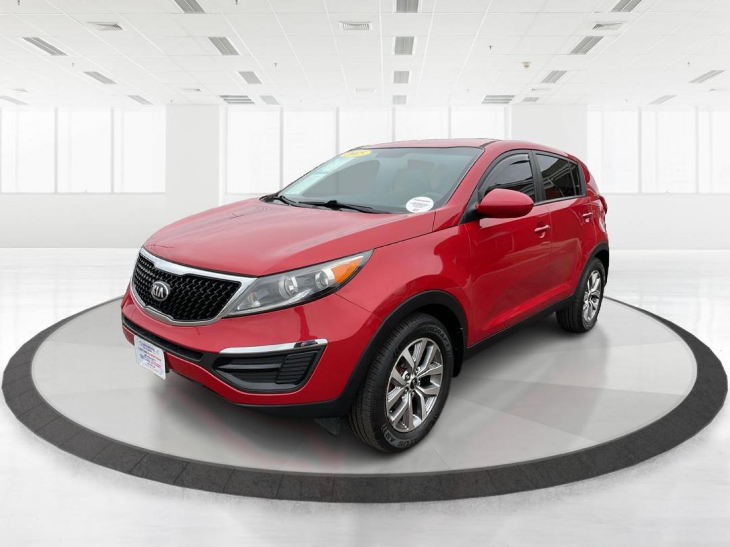 2015 Kia Sportage LX FWD (KNDPB3AC3F7) with an 2.4L V6 DOHC 24V engine, 6-Speed Automatic transmission, located at 1099 N County Rd 25A, Troy, OH, 45373, (937) 908-9800, 40.057079, -84.212883 - 2015 Kia Sportage LX FWD - Photo#7