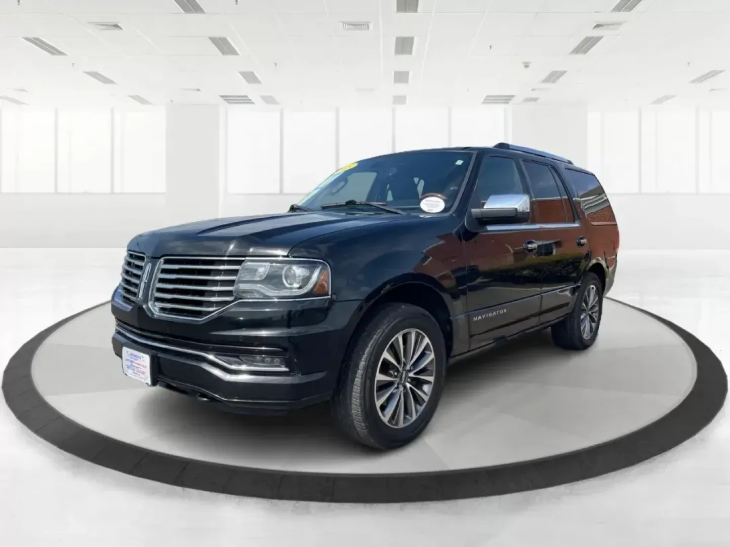 2015 Lincoln Navigator Base (5LMJJ2JT1FE) with an Other engine, located at 1184 Kauffman Ave, Fairborn, OH, 45324, (937) 908-9800, 39.807072, -84.030914 - Third Row - Photo#7
