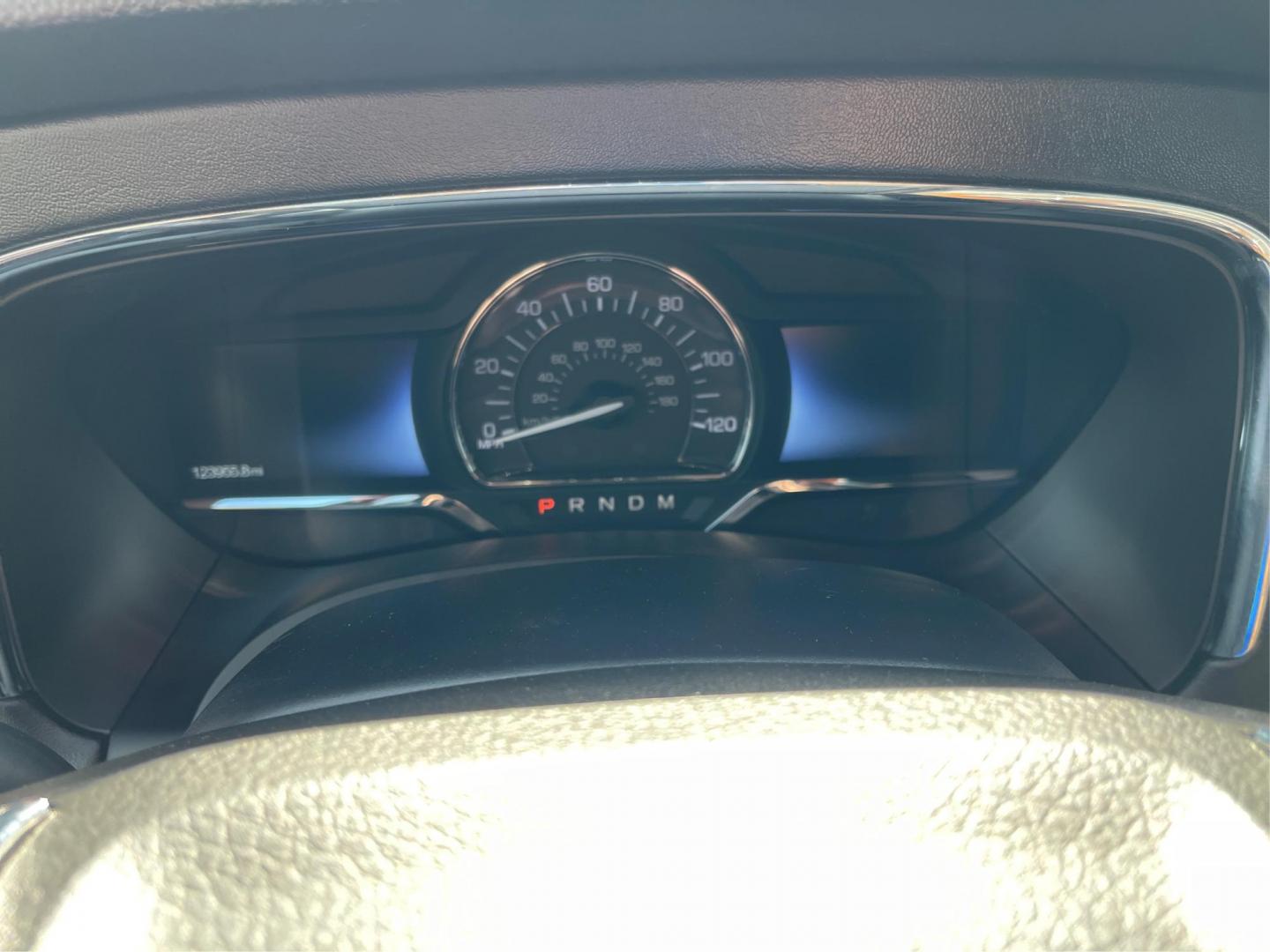 2015 Lincoln Navigator Base (5LMJJ2JT1FE) with an Other engine, located at 1184 Kauffman Ave, Fairborn, OH, 45324, (937) 908-9800, 39.807072, -84.030914 - Third Row - Photo#14