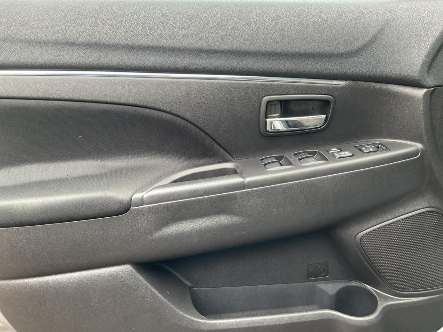 2015 Mitsubishi Outlander Sport (4A4AR4AU9FE) with an Other engine, located at 1099 N County Rd 25A, Troy, OH, 45373, (937) 908-9800, 40.057079, -84.212883 - 2015 Mitsubishi Outlander Sport - Photo#16