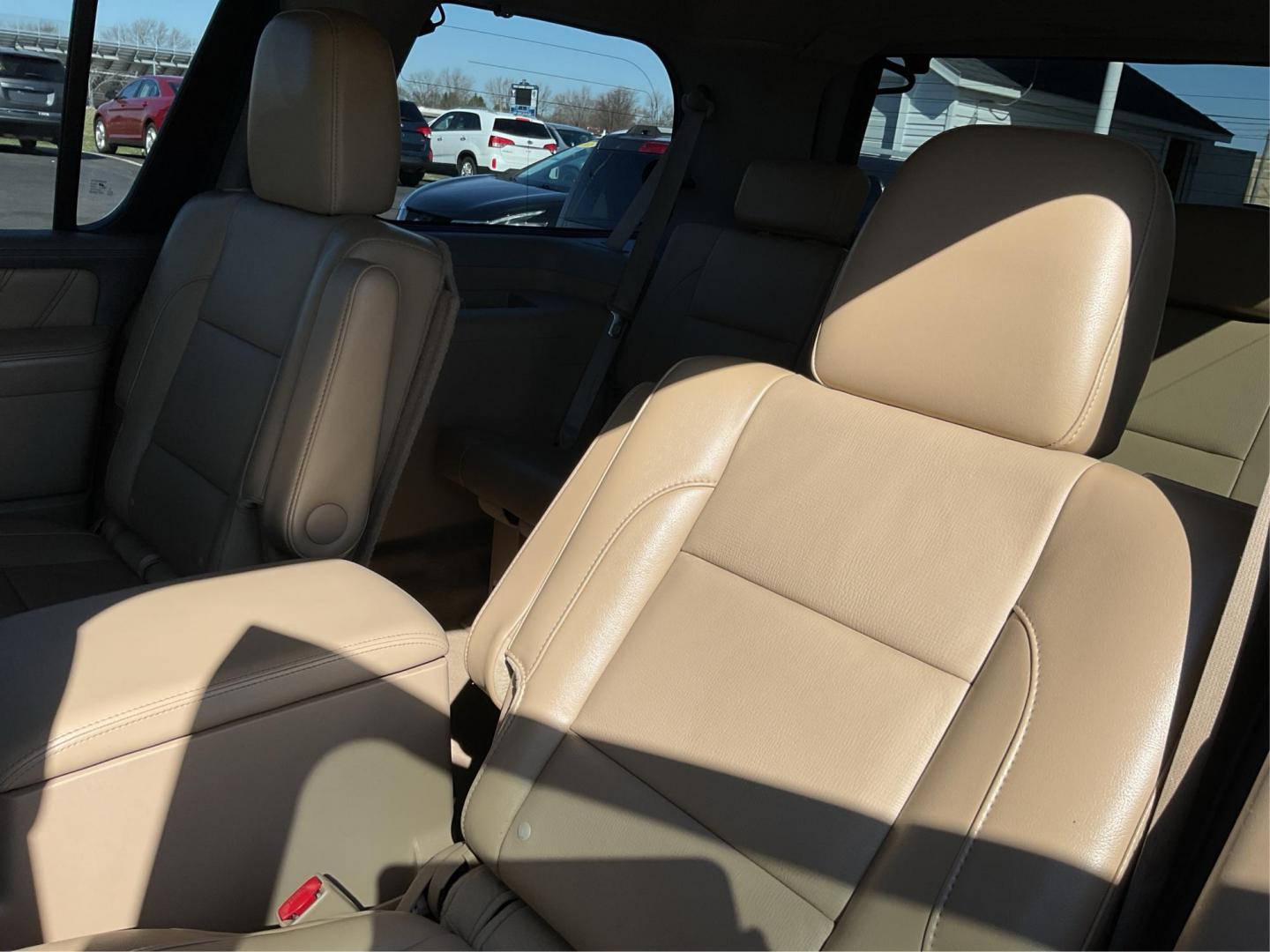 2015 Nissan Armada Platinum (5N1BA0NE1FN) with an Endurance 5.6L V-8 DOHC engine, located at 8750 N County Rd 25A, Piqua, OH, 45356, (937) 908-9800, 40.164391, -84.232513 - Third Row - Photo#9