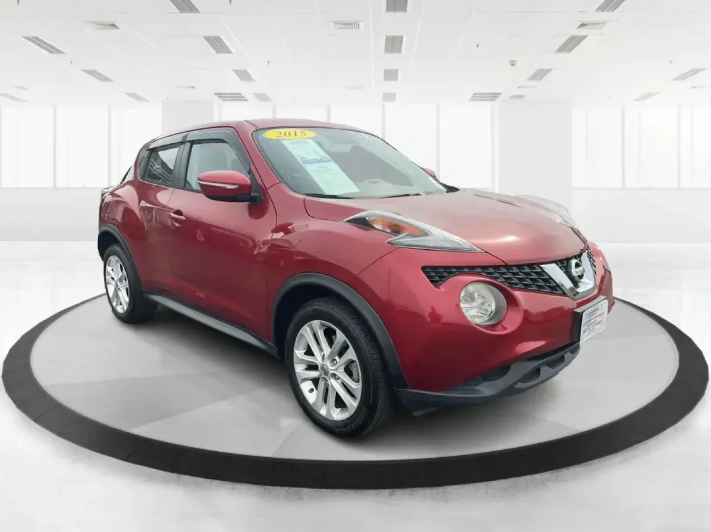 2015 Nissan Juke S (JN8AF5MR1FT) with an 1.6L I-4 gasoline direct injection engine, located at 8750 N County Rd 25A, Piqua, OH, 45356, (937) 908-9800, 40.164391, -84.232513 - One Owner - Photo#0