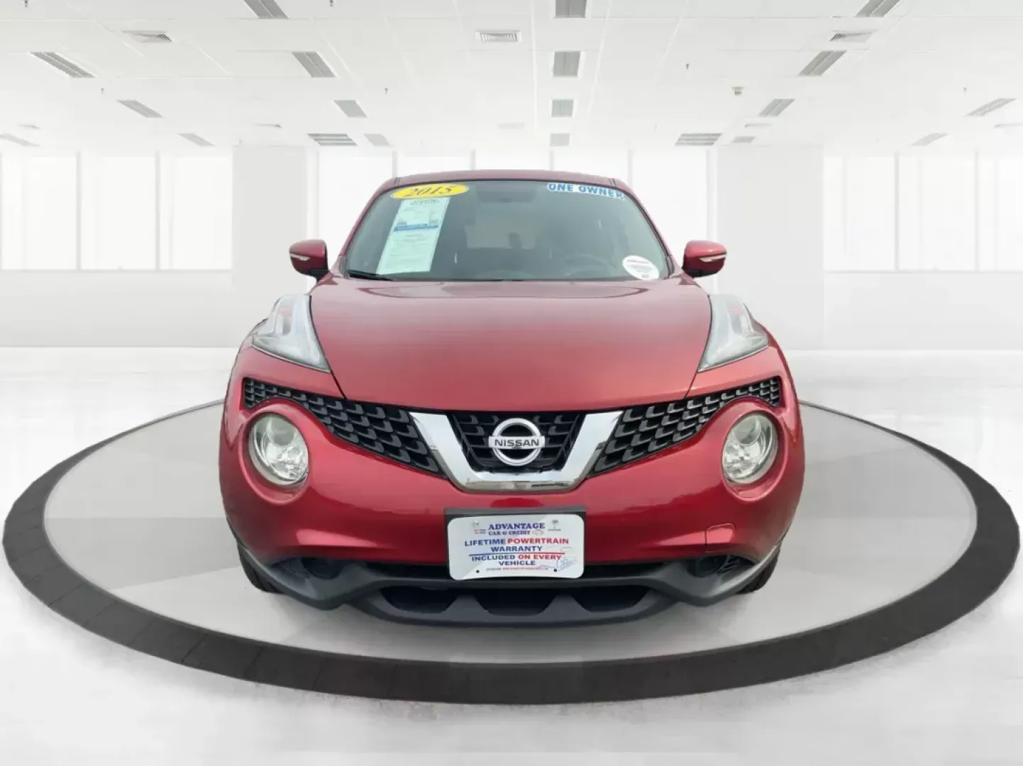 2015 Nissan Juke S (JN8AF5MR1FT) with an 1.6L I-4 gasoline direct injection engine, located at 8750 N County Rd 25A, Piqua, OH, 45356, (937) 908-9800, 40.164391, -84.232513 - One Owner - Photo#6