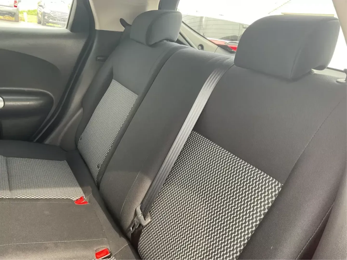 2015 Nissan Juke S (JN8AF5MR1FT) with an 1.6L I-4 gasoline direct injection engine, located at 8750 N County Rd 25A, Piqua, OH, 45356, (937) 908-9800, 40.164391, -84.232513 - One Owner - Photo#9