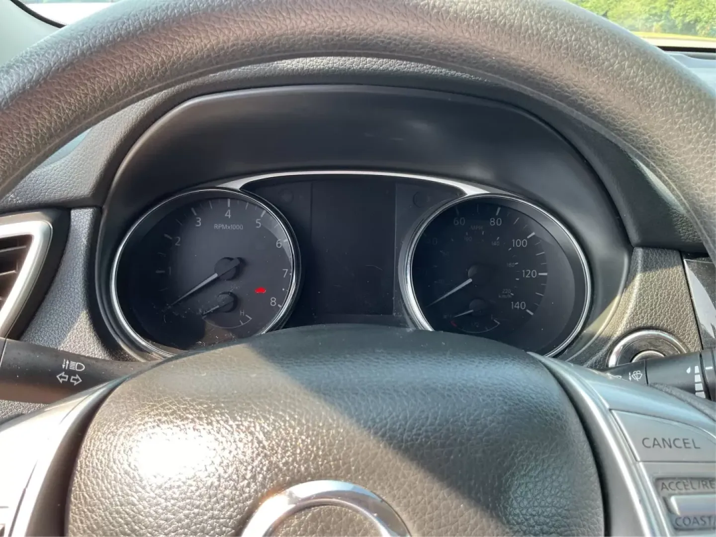 2015 Nissan Rogue SV (5N1AT2MV7FC) with an 2.5L I-4 DOHC engine, located at 4508 South Dixie Dr, Moraine, OH, 45439, (937) 908-9800, 39.689976, -84.218452 - **Adventure Awaits with the 2015 Nissan Rogue SV - Your Perfect Family SUV!**<br /> <br /> Are you a growing family in search of a reliable and spacious vehicle that can easily handle your daily commutes and weekend getaways? Look no further! The 2015 Nissan Rogue SV is here to elevate your lifestyl - Photo#15