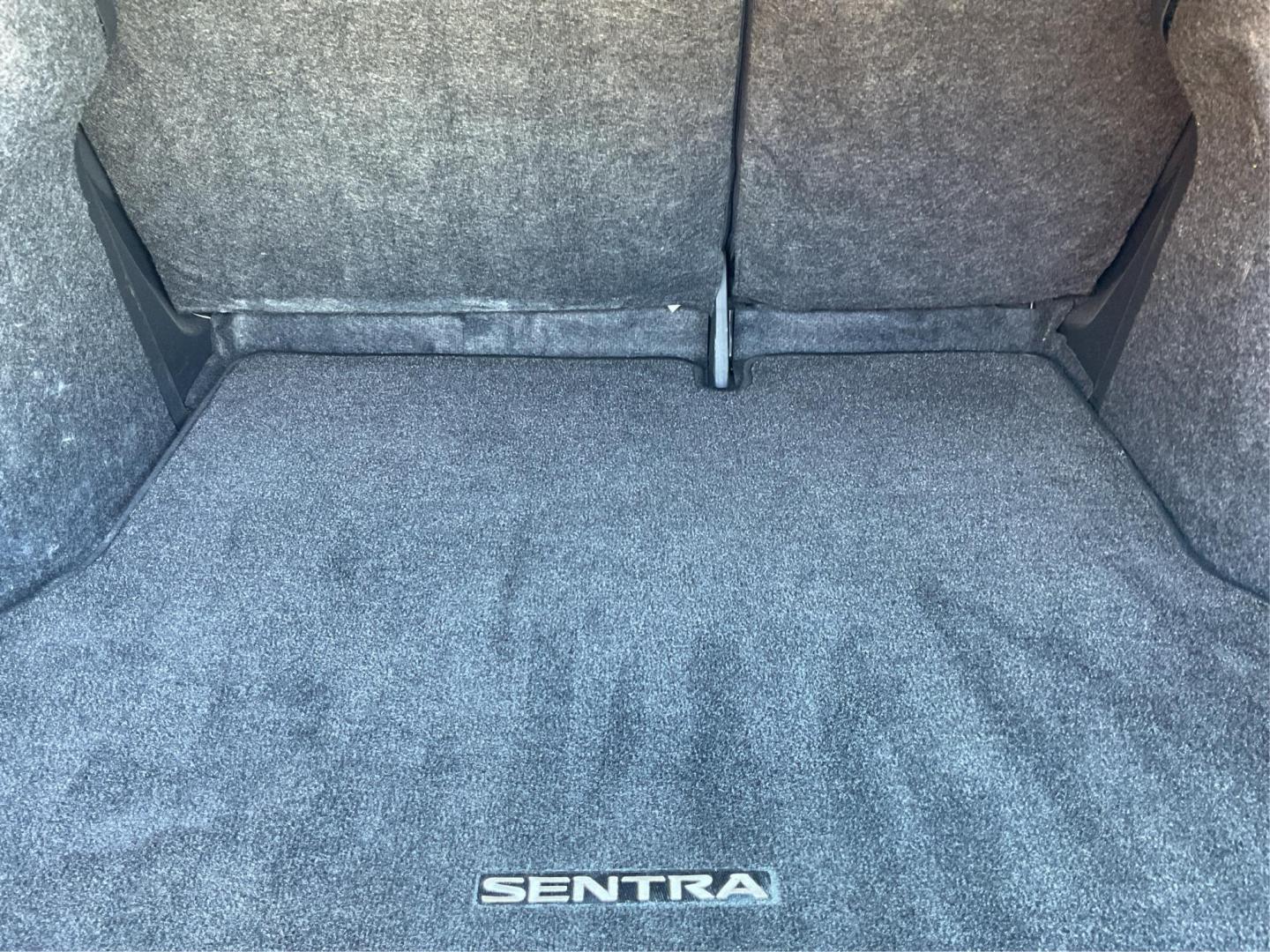 2015 Nissan Sentra SV (3N1AB7AP2FY) with an 1.8L I-4 DOHC engine, located at 880 E. National Road, Vandalia, OH, 45377, (937) 908-9800, 39.891918, -84.183594 - 2015 Nissan Sentra SV - Photo#11