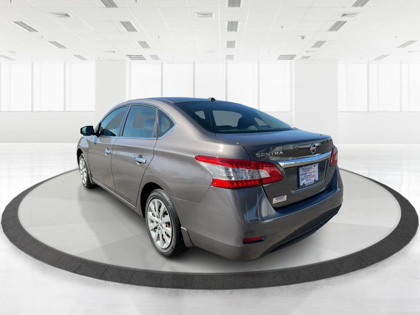 2015 Nissan Sentra SV (3N1AB7AP2FY) with an 1.8L I-4 DOHC engine, located at 880 E. National Road, Vandalia, OH, 45377, (937) 908-9800, 39.891918, -84.183594 - 2015 Nissan Sentra SV - Photo#4