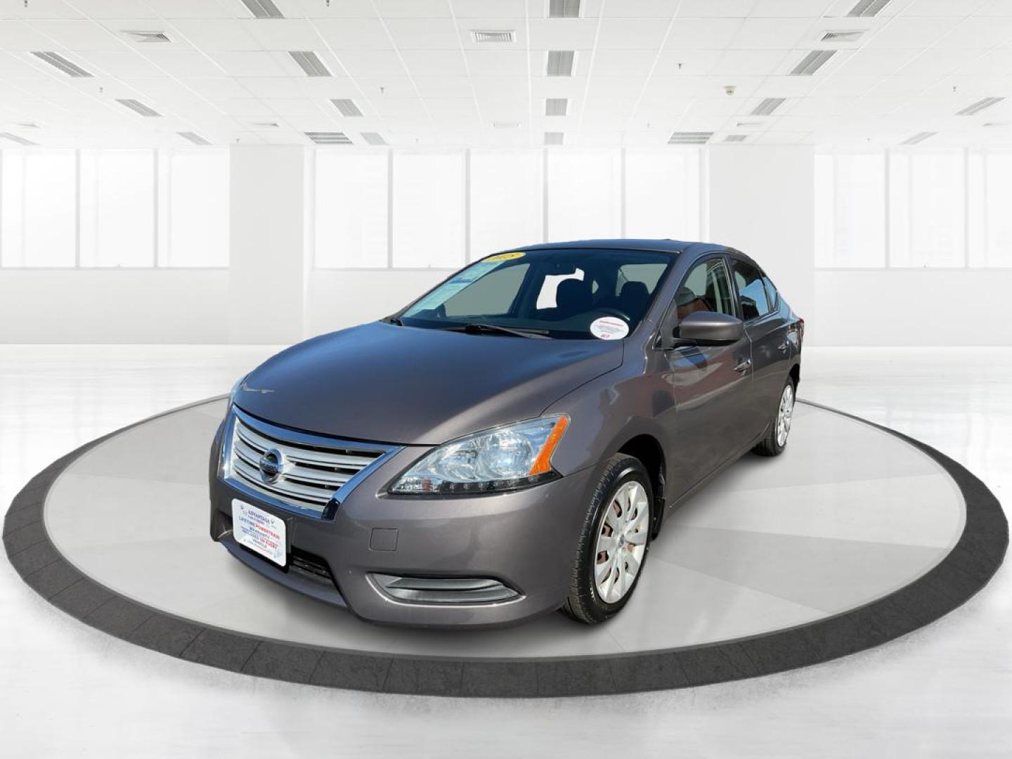 2015 Nissan Sentra SV (3N1AB7AP2FY) with an 1.8L I-4 DOHC engine, located at 880 E. National Road, Vandalia, OH, 45377, (937) 908-9800, 39.891918, -84.183594 - 2015 Nissan Sentra SV - Photo#7