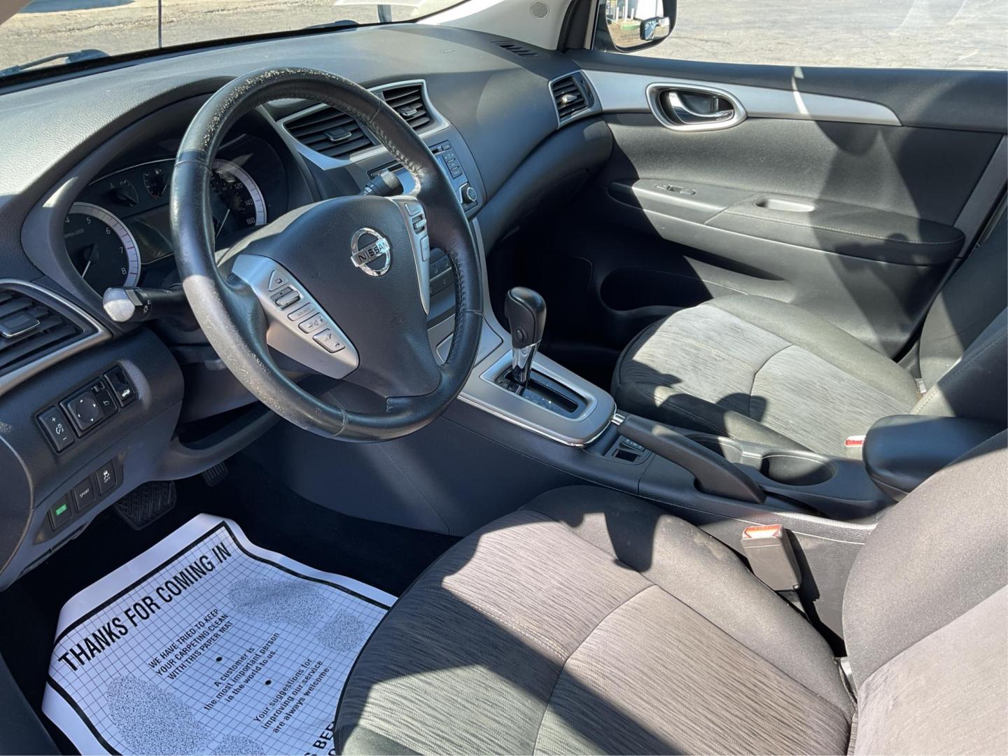 2015 Nissan Sentra SV (3N1AB7AP2FY) with an 1.8L I-4 DOHC engine, located at 880 E. National Road, Vandalia, OH, 45377, (937) 908-9800, 39.891918, -84.183594 - 2015 Nissan Sentra SV - Photo#8