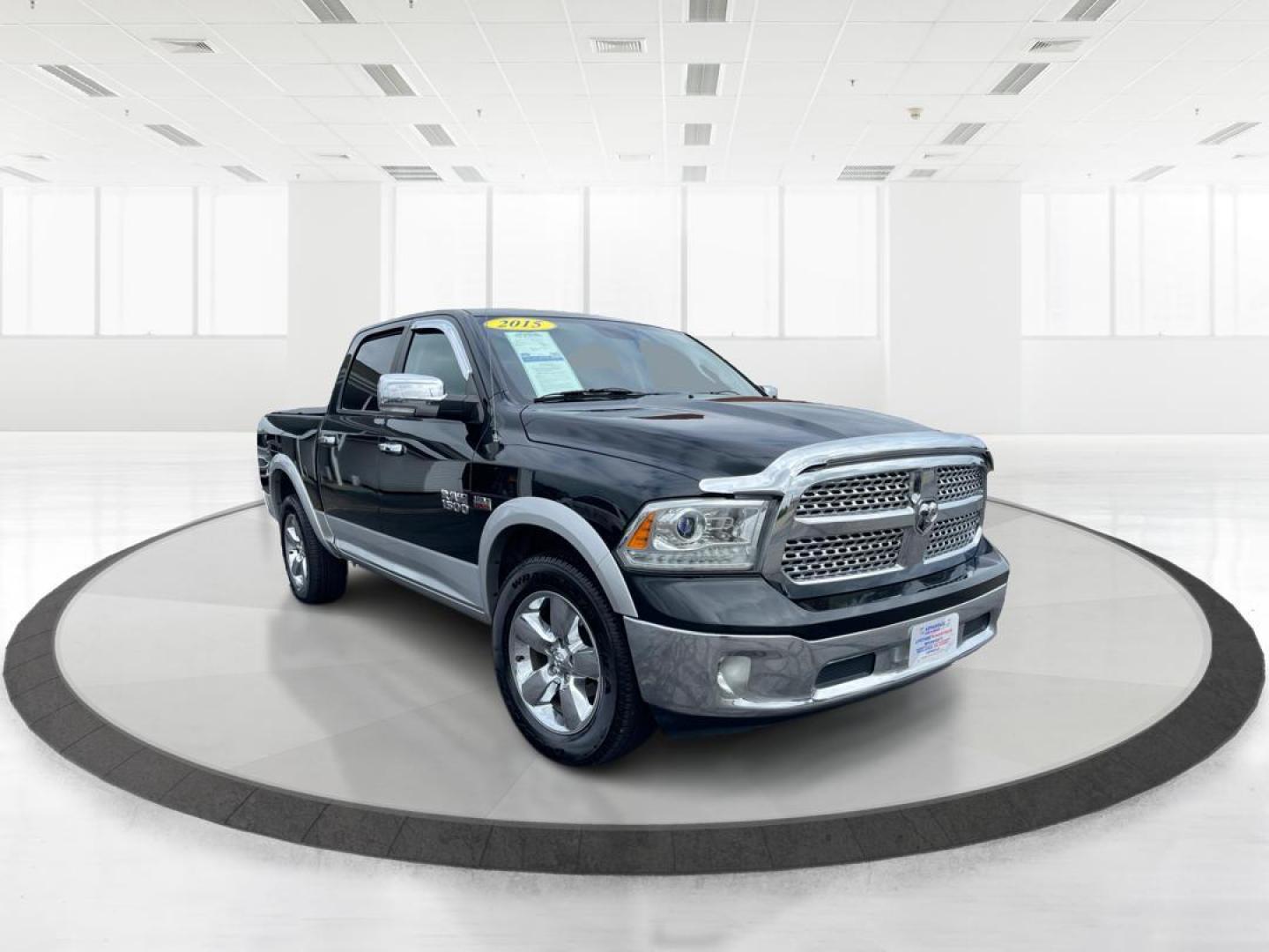 2015 Ram 1500 Laramie Crew Cab SWB 4WD (1C6RR7NT7FS) with an 5.7L V8 OHV 16V engine, 8-Speed Automatic transmission, located at 1230 East Main St, Xenia, OH, 45385, (937) 908-9800, 39.688026, -83.910172 - 2015 Ram 1500 Laramie Crew Cab SWB 4WD - Photo#0