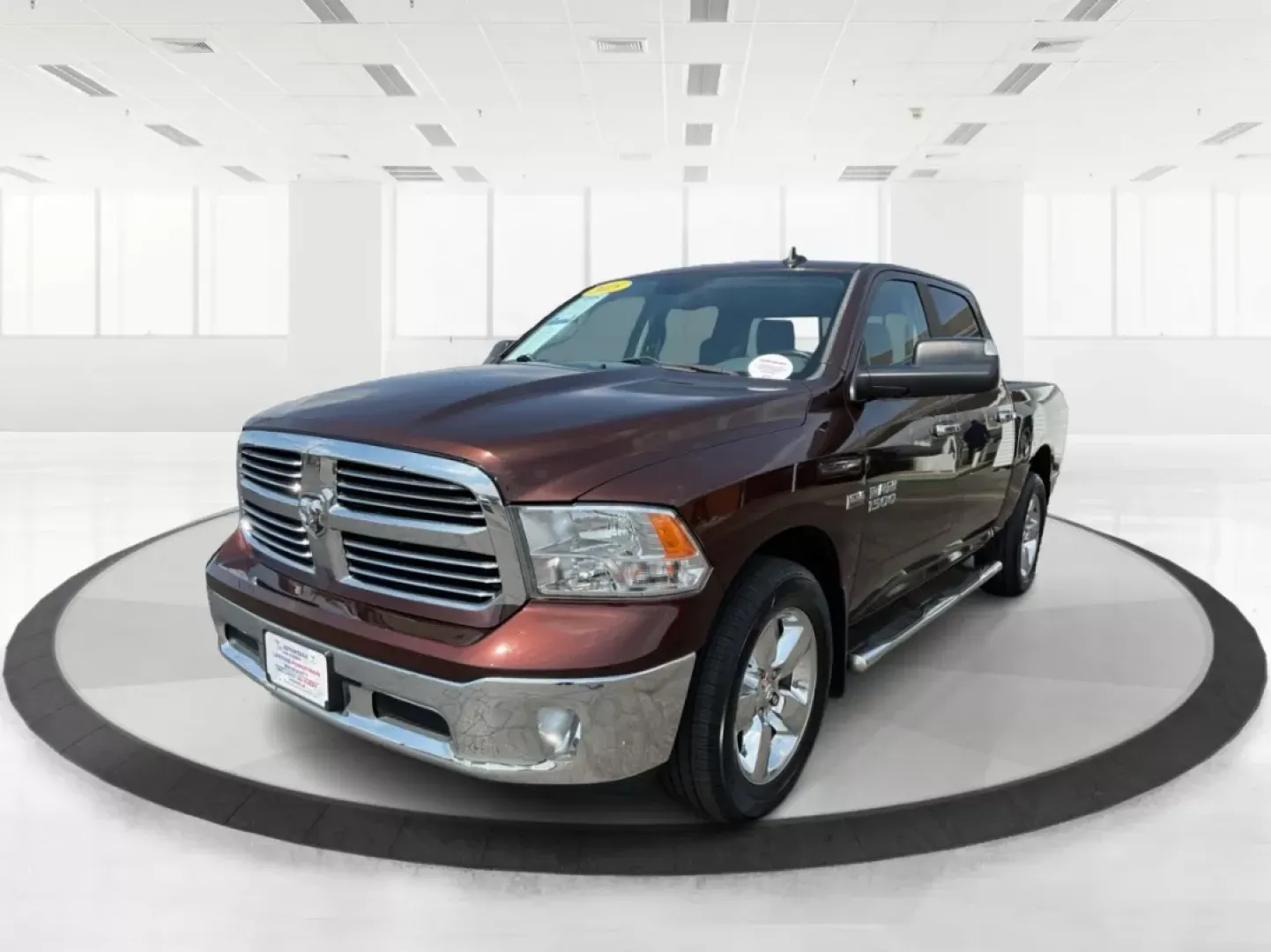 2015 Ram 1500 Big Horn (3C6RR7LT4FG) with an Other engine, located at 1184 Kauffman Ave, Fairborn, OH, 45324, (937) 908-9800, 39.807072, -84.030914 - **Unlock Adventure with the 2015 Ram 1500 Big Horn Crew Cab Perfect for Every Journey!**<br /> <br /> If you're looking for a vehicle that effortlessly balances work and play, the 2015 Ram 1500 Big Horn Crew Cab is your ideal companion. Whether you're a growing family needing ample space for weeken - Photo#8