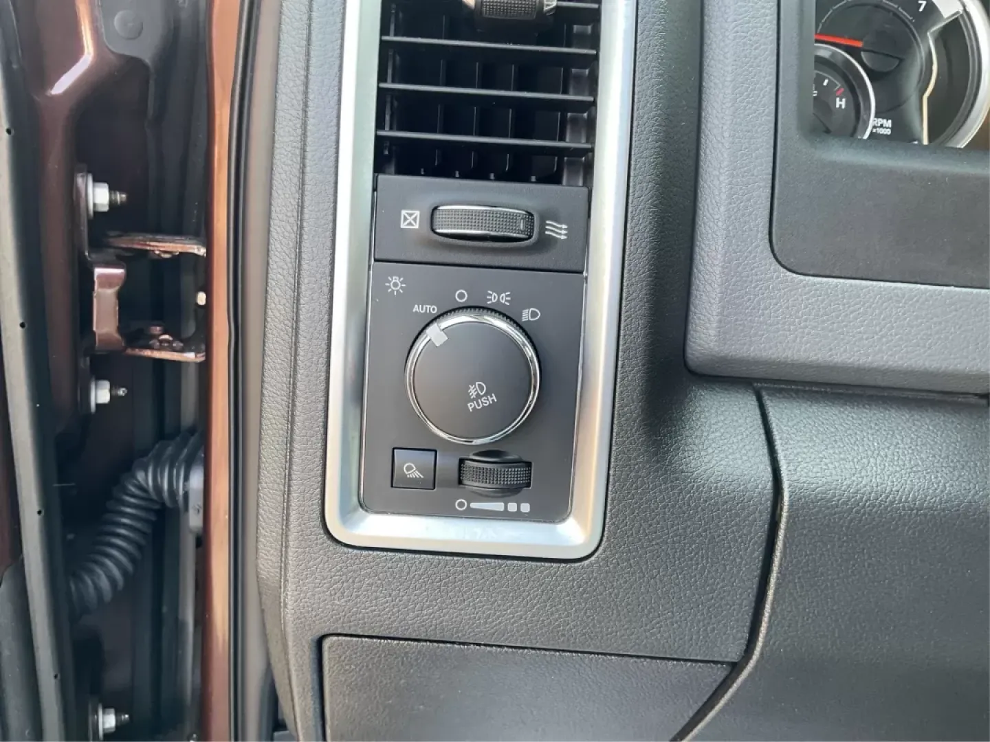 2015 Ram 1500 Big Horn (3C6RR7LT4FG) with an Other engine, located at 1184 Kauffman Ave, Fairborn, OH, 45324, (937) 908-9800, 39.807072, -84.030914 - **Unlock Adventure with the 2015 Ram 1500 Big Horn Crew Cab Perfect for Every Journey!**<br /> <br /> If you're looking for a vehicle that effortlessly balances work and play, the 2015 Ram 1500 Big Horn Crew Cab is your ideal companion. Whether you're a growing family needing ample space for weeken - Photo#16