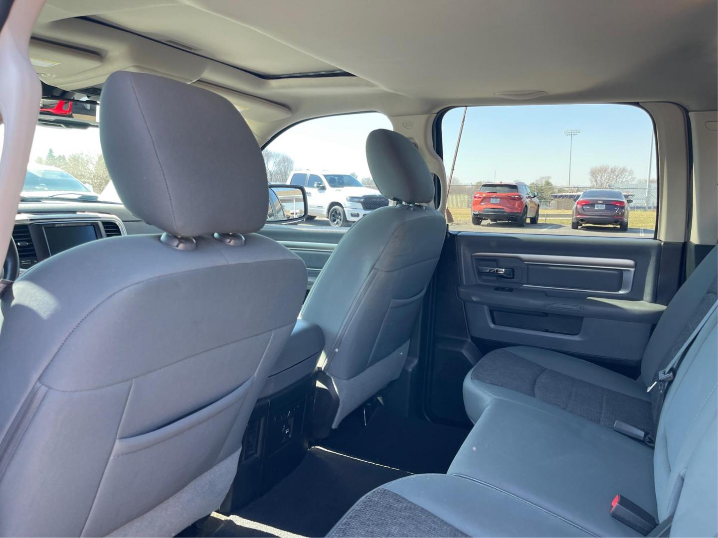 2015 Ram 1500 Big Horn (1C6RR7LT2FS) with an 3.6L V-6 DOHC engine, located at 1184 Kauffman Ave, Fairborn, OH, 45324, (937) 908-9800, 39.807072, -84.030914 - 2015 Ram 1500 Big Horn - Photo#9