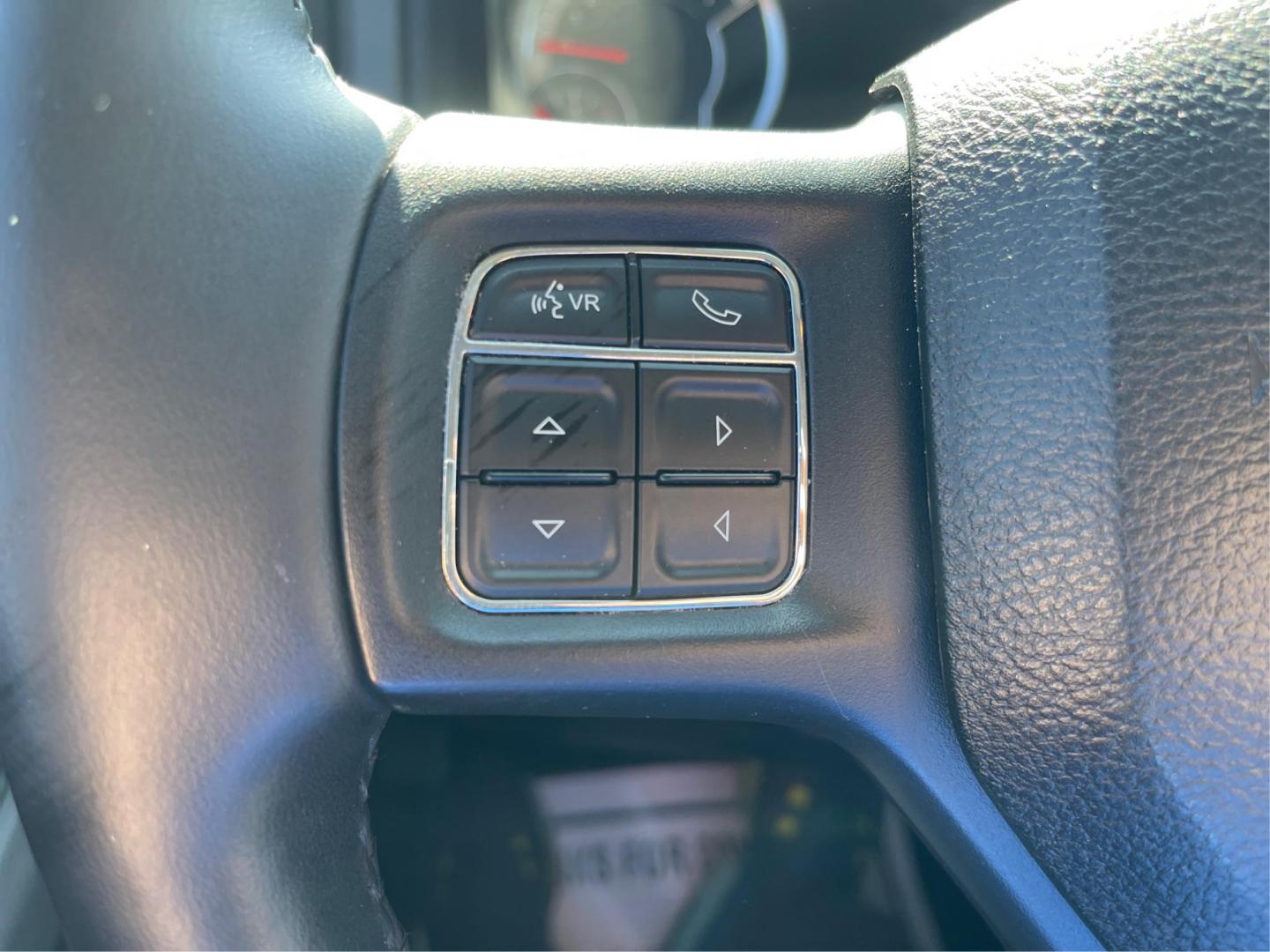 2015 Ram 1500 Big Horn (1C6RR7LT2FS) with an 3.6L V-6 DOHC engine, located at 1184 Kauffman Ave, Fairborn, OH, 45324, (937) 908-9800, 39.807072, -84.030914 - 2015 Ram 1500 Big Horn - Photo#15