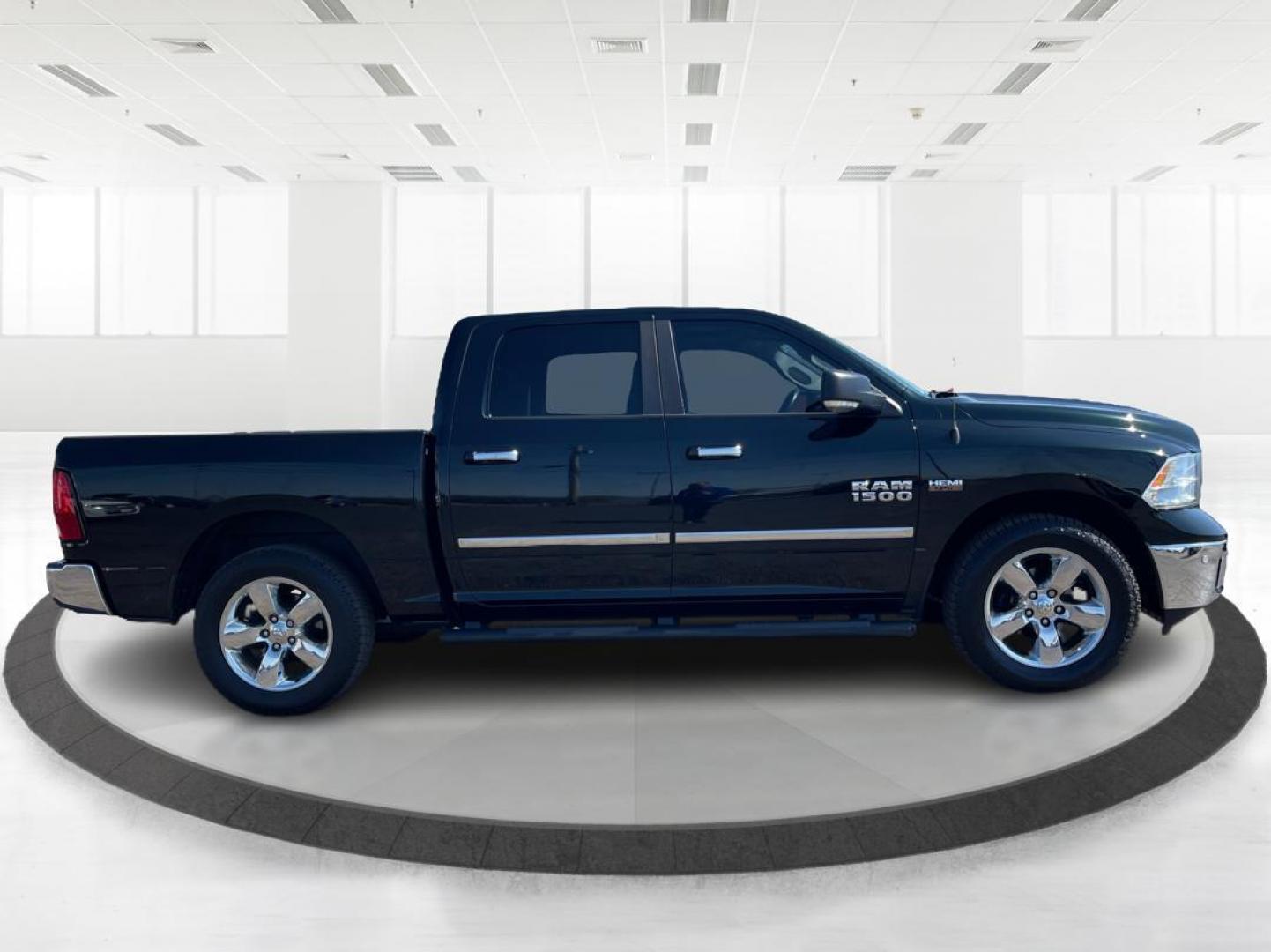 2015 Ram 1500 Big Horn (1C6RR7LT2FS) with an 3.6L V-6 DOHC engine, located at 1184 Kauffman Ave, Fairborn, OH, 45324, (937) 908-9800, 39.807072, -84.030914 - 2015 Ram 1500 Big Horn - Photo#1