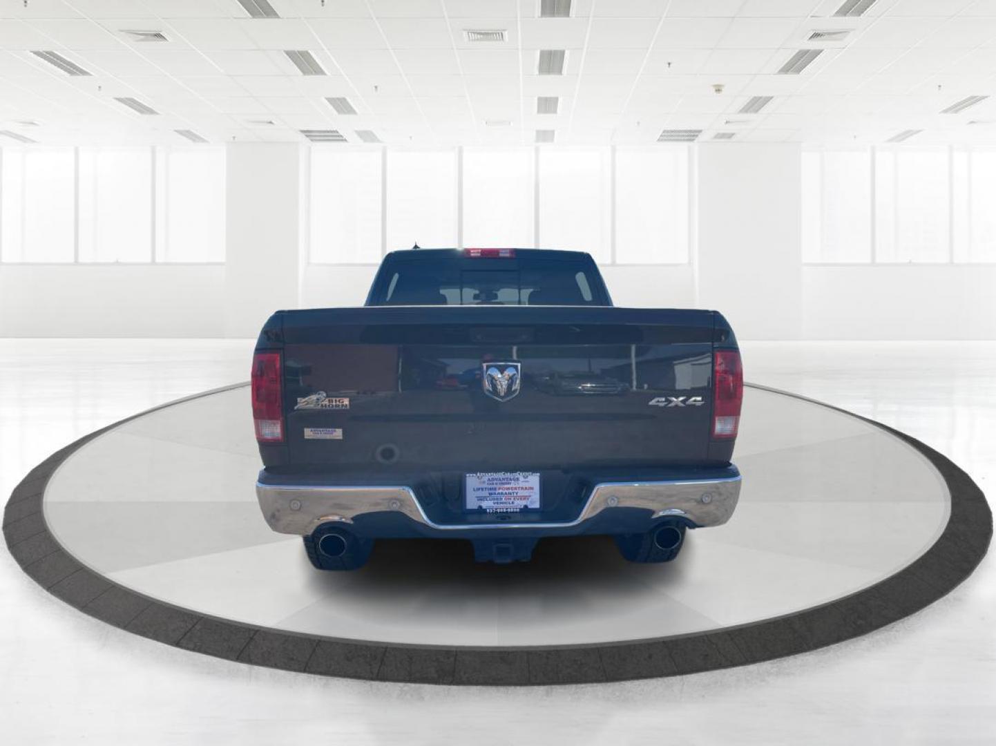 2015 Ram 1500 Big Horn (1C6RR7LT2FS) with an 3.6L V-6 DOHC engine, located at 1184 Kauffman Ave, Fairborn, OH, 45324, (937) 908-9800, 39.807072, -84.030914 - 2015 Ram 1500 Big Horn - Photo#3
