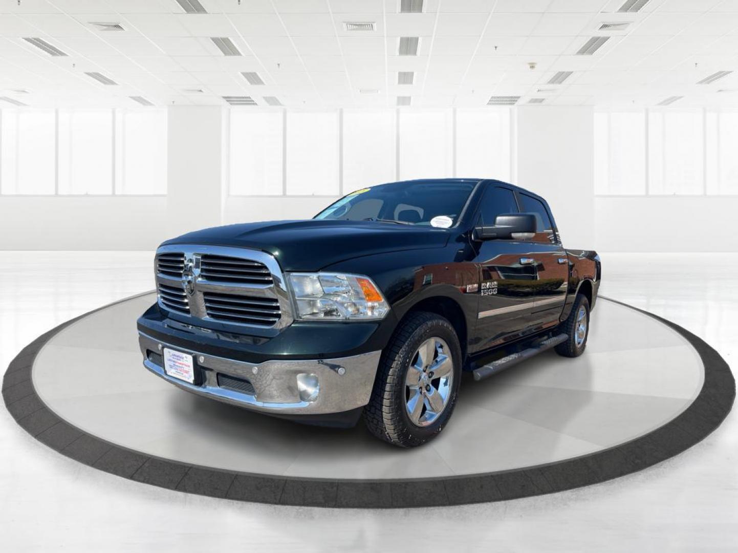 2015 Ram 1500 Big Horn (1C6RR7LT2FS) with an 3.6L V-6 DOHC engine, located at 1184 Kauffman Ave, Fairborn, OH, 45324, (937) 908-9800, 39.807072, -84.030914 - 2015 Ram 1500 Big Horn - Photo#7