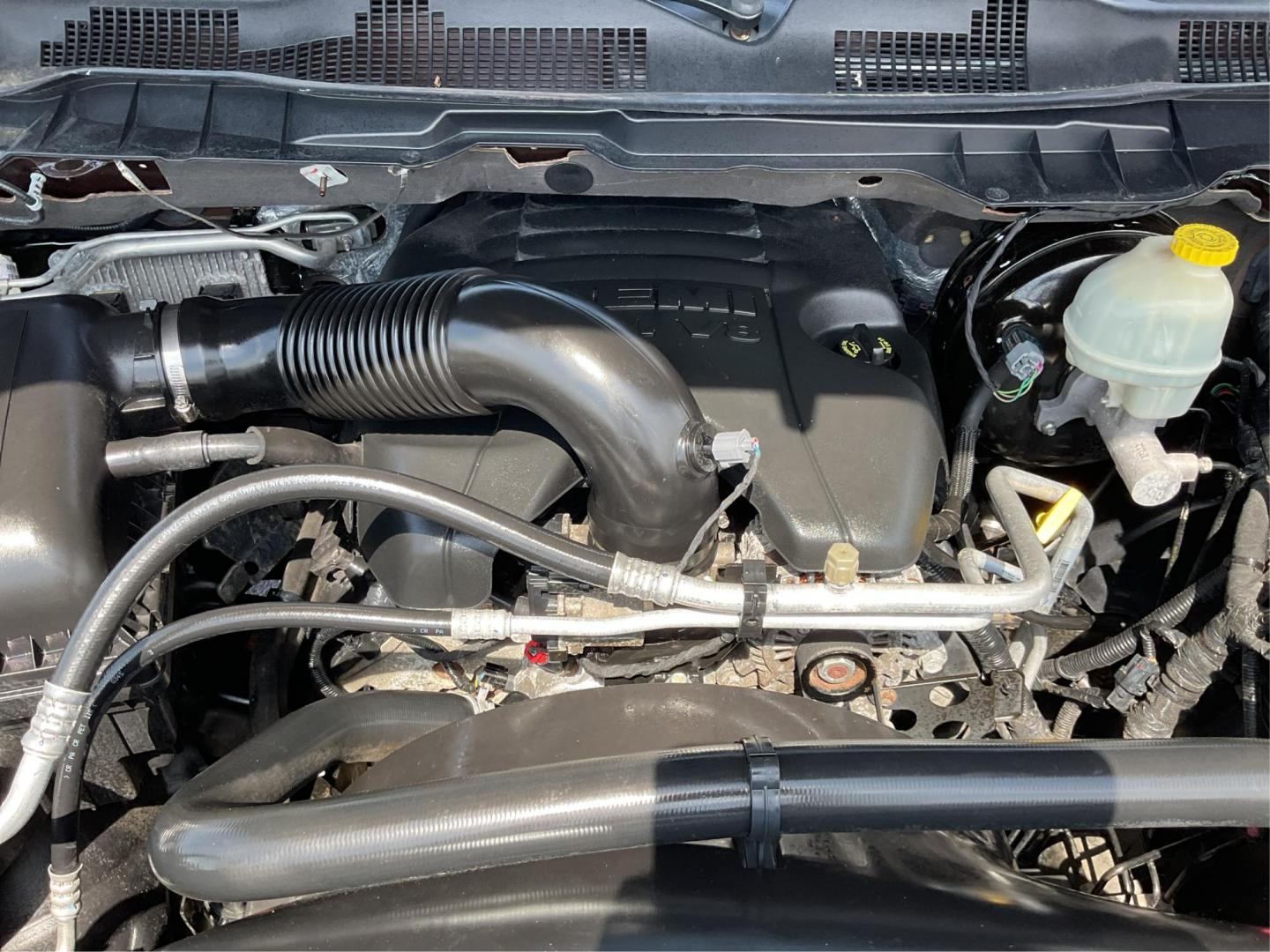 2015 Ram 1500 Big Horn (3C6RR7LT4FG) with an Other engine, located at 1951 S Dayton Lakeview Rd., New Carlisle, OH, 45344, (937) 908-9800, 39.890999, -84.050255 - 2015 Ram 1500 Big Horn - Photo#10