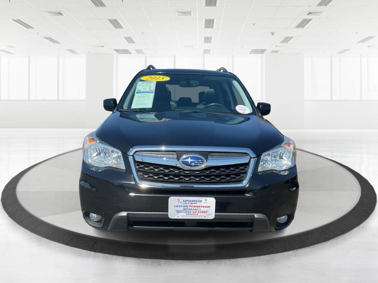 2015 Subaru Forester 2.5i Limited (JF2SJAHC5FH) with an 2.5L H-4 DOHC engine, located at 1184 Kauffman Ave, Fairborn, OH, 45324, (937) 908-9800, 39.807072, -84.030914 - 2015 Subaru Forester 2.5i Limited - Photo#6