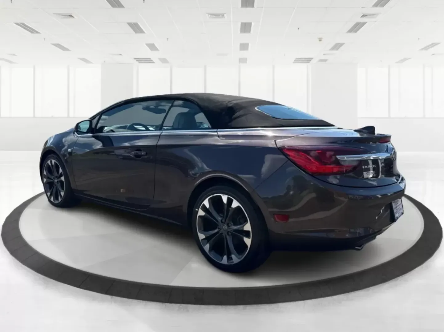 2016 Buick Cascada Premium (W04WT3N5XGG) with an 1.6L I-4 gasoline direct injection engine, located at 1230 East Main St, Xenia, OH, 45385, (937) 908-9800, 39.688026, -83.910172 - Experience the thrill of open-air driving with the 2016 Buick Cascada Premium, available now at Advantage Car and Credit in Xenia, OH. This stylish convertible is not just a car; it's an invitation to embrace life's adventures-perfect for weekend getaways, enjoying scenic drives, or simply elevating - Photo#4