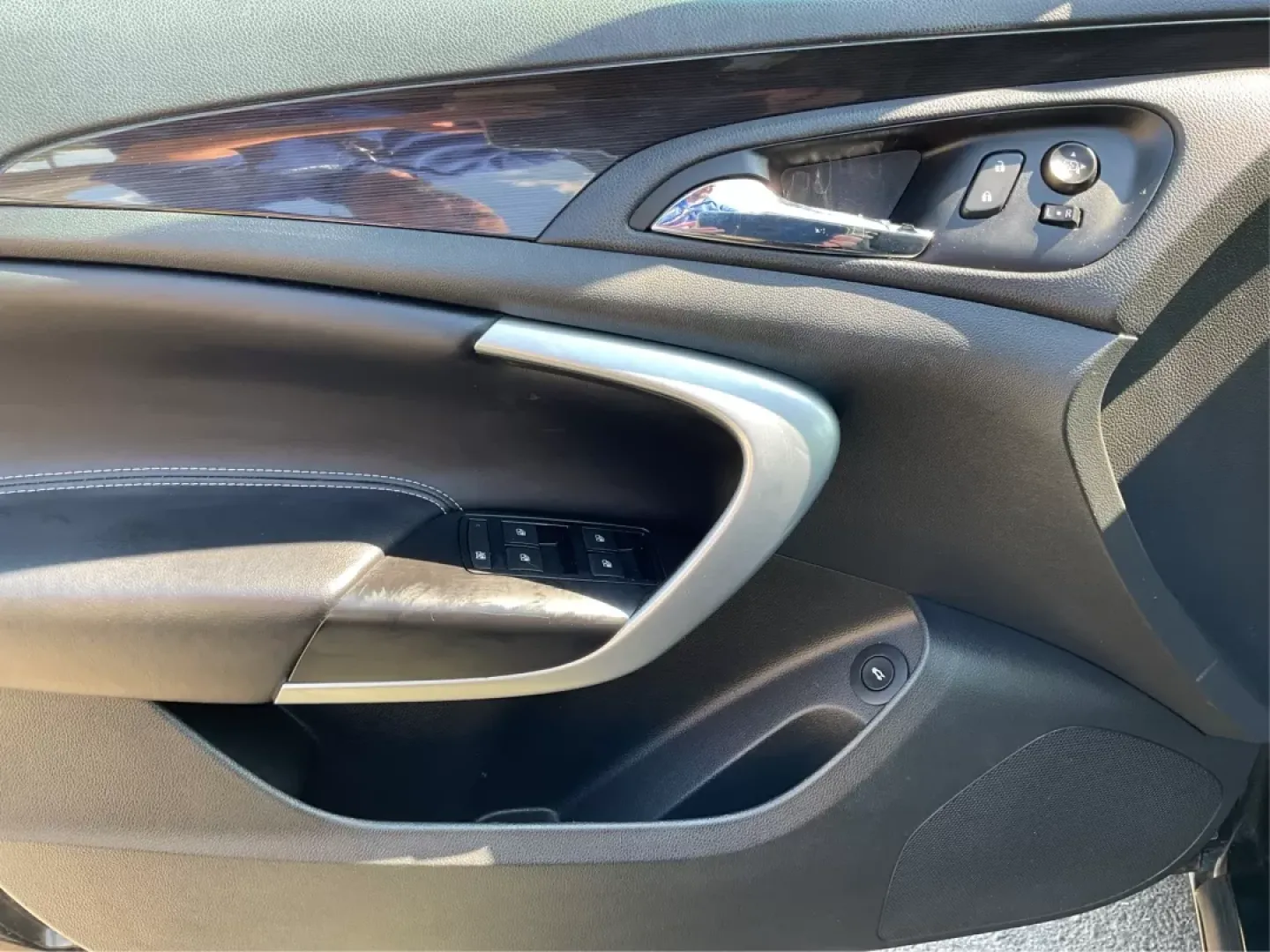 2016 Buick Regal Turbo/e-Assist Premium I (2G4GP5EX9G9) with an Other engine, located at 4508 South Dixie Dr, Moraine, OH, 45439, (937) 908-9800, 39.689976, -84.218452 - Experience the joy of rolling through Fairborn, OH, in a vehicle that combines sophistication, performance, and comfort-perfect for both your daily commute and weekend adventures. At Advantage Car and Credit, located at 1184 Kauffman Ave, Fairborn, OH 45324, we specialize in providing quality vehicl - Photo#18
