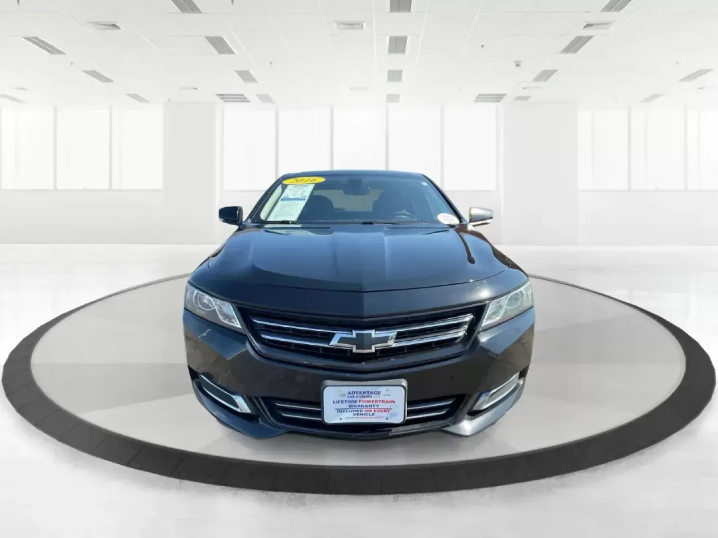 2016 Chevrolet Impala LT (2G1115S37G9) with an 3.6L V-6 gasoline direct injection engine, located at 880 E. National Road, Vandalia, OH, 45377, (937) 908-9800, 39.891918, -84.183594 - **Unleash Your Driving Potential with the 2016 Chevrolet Impala LT at Advantage Car and Credit!** <br /> <br /> Are you looking for a reliable sedan that can handle everything from daily commutes to weekend getaways? Look no further than the stunning 2016 Chevrolet Impala LT, available now at Advant - Photo#6