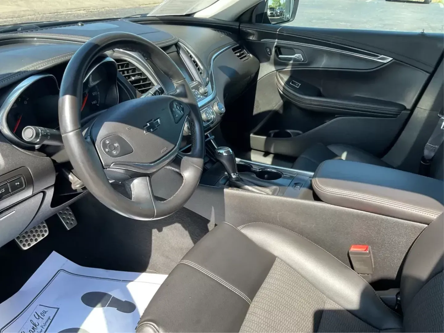2016 Chevrolet Impala LT (2G1115S37G9) with an 3.6L V-6 gasoline direct injection engine, located at 880 E. National Road, Vandalia, OH, 45377, (937) 908-9800, 39.891918, -84.183594 - **Unleash Your Driving Potential with the 2016 Chevrolet Impala LT at Advantage Car and Credit!** <br /> <br /> Are you looking for a reliable sedan that can handle everything from daily commutes to weekend getaways? Look no further than the stunning 2016 Chevrolet Impala LT, available now at Advant - Photo#8