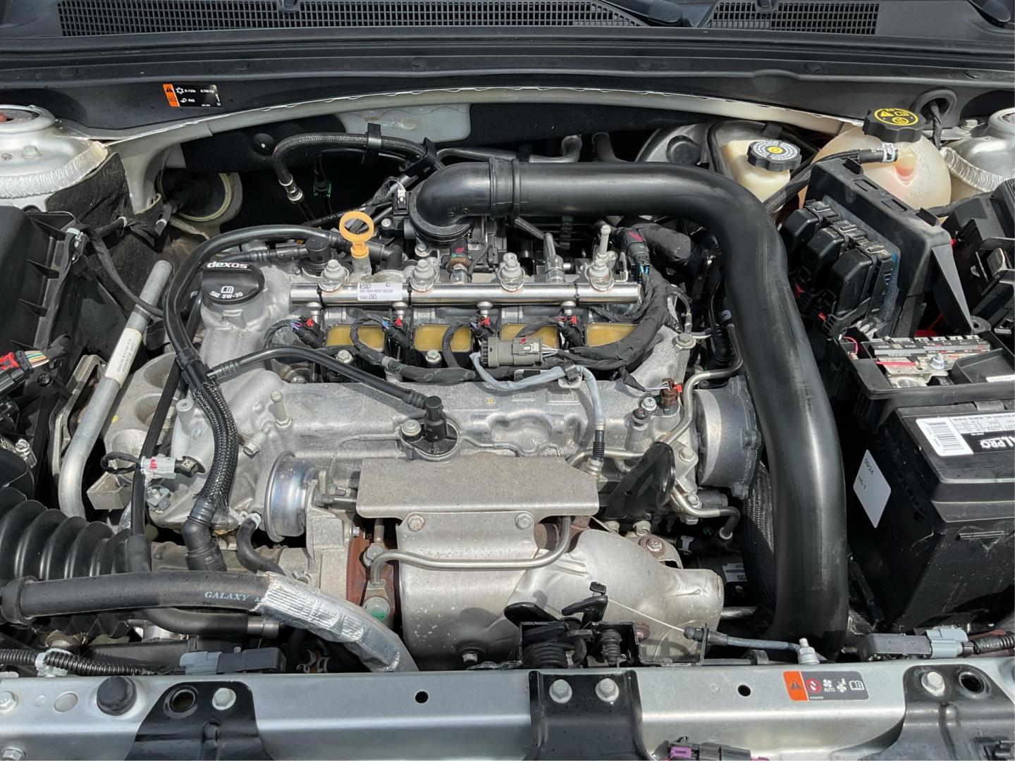 2016 Chevrolet Malibu 1LT (1G1ZE5ST4GF) with an ECOTEC 1.5L I-4 gasoline direct injection engine, located at 1184 Kauffman Ave, Fairborn, OH, 45324, (937) 908-9800, 39.807072, -84.030914 - 2016 Chevrolet Malibu 1LT - Photo#10