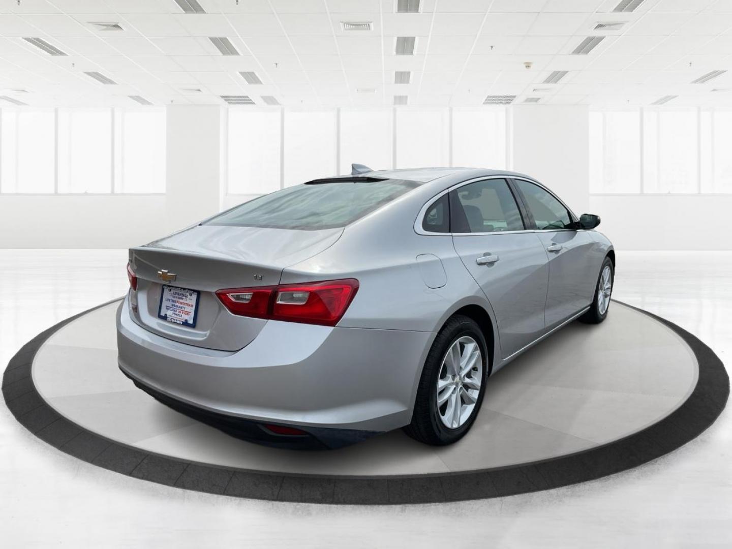 2016 Chevrolet Malibu 1LT (1G1ZE5ST4GF) with an ECOTEC 1.5L I-4 gasoline direct injection engine, located at 1184 Kauffman Ave, Fairborn, OH, 45324, (937) 908-9800, 39.807072, -84.030914 - 2016 Chevrolet Malibu 1LT - Photo#2
