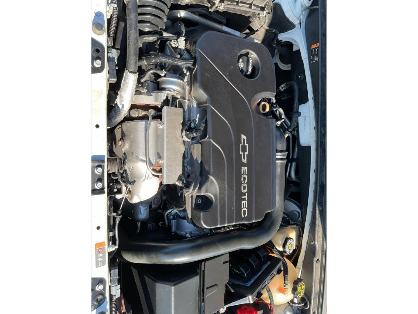 2016 Chevrolet Malibu LS (1G1ZB5ST7GF) with an ECOTEC 1.5L I-4 gasoline direct injection engine, located at 8750 N County Rd 25A, Piqua, OH, 45356, (937) 908-9800, 40.164391, -84.232513 - One Owner - Photo#10