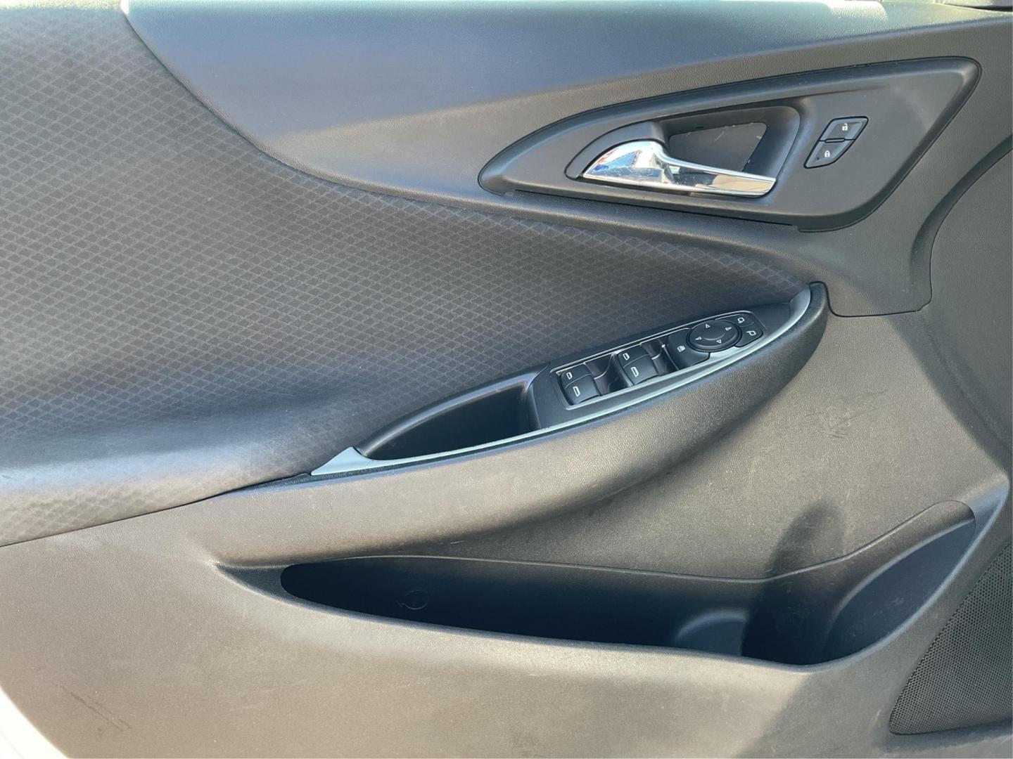 2016 Chevrolet Malibu LS (1G1ZB5ST7GF) with an ECOTEC 1.5L I-4 gasoline direct injection engine, located at 8750 N County Rd 25A, Piqua, OH, 45356, (937) 908-9800, 40.164391, -84.232513 - One Owner - Photo#17