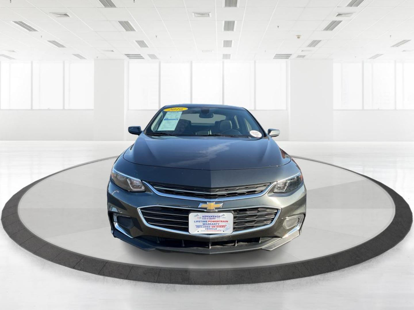 2016 Chevrolet Malibu 1LT (1G1ZE5ST9GF) with an ECOTEC 1.5L I-4 gasoline direct injection engine, located at 401 Woodman Dr, Riverside, OH, 45431, (937) 908-9800, 39.760899, -84.123421 - 2016 Chevrolet Malibu 1LT - Photo#6