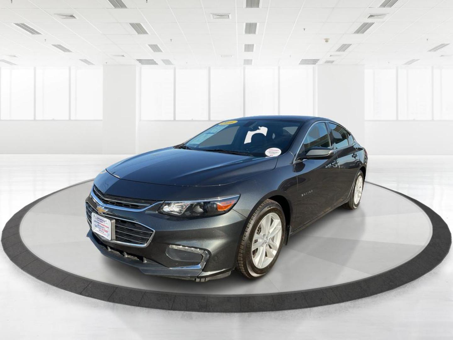 2016 Chevrolet Malibu 1LT (1G1ZE5ST9GF) with an ECOTEC 1.5L I-4 gasoline direct injection engine, located at 401 Woodman Dr, Riverside, OH, 45431, (937) 908-9800, 39.760899, -84.123421 - 2016 Chevrolet Malibu 1LT - Photo#7