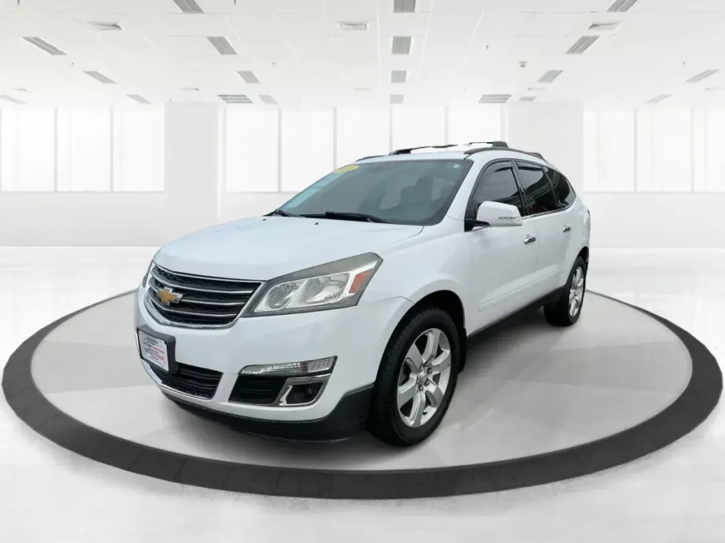 2016 Chevrolet Traverse 1LT (1GNKVGKD8GJ) with an 3.6L V-6 gasoline direct injection engine, located at 1230 East Main St, Xenia, OH, 45385, (937) 908-9800, 39.688026, -83.910172 - Third Row - Photo#7